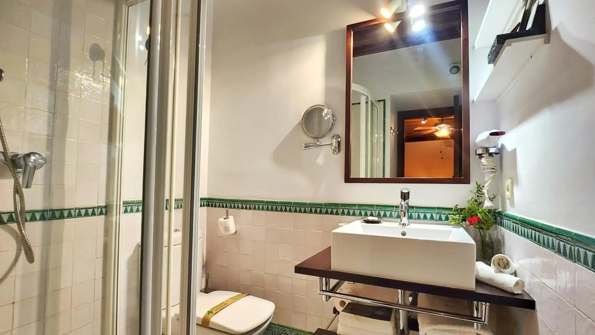 Entre Dos Aguas Hotel Boutique