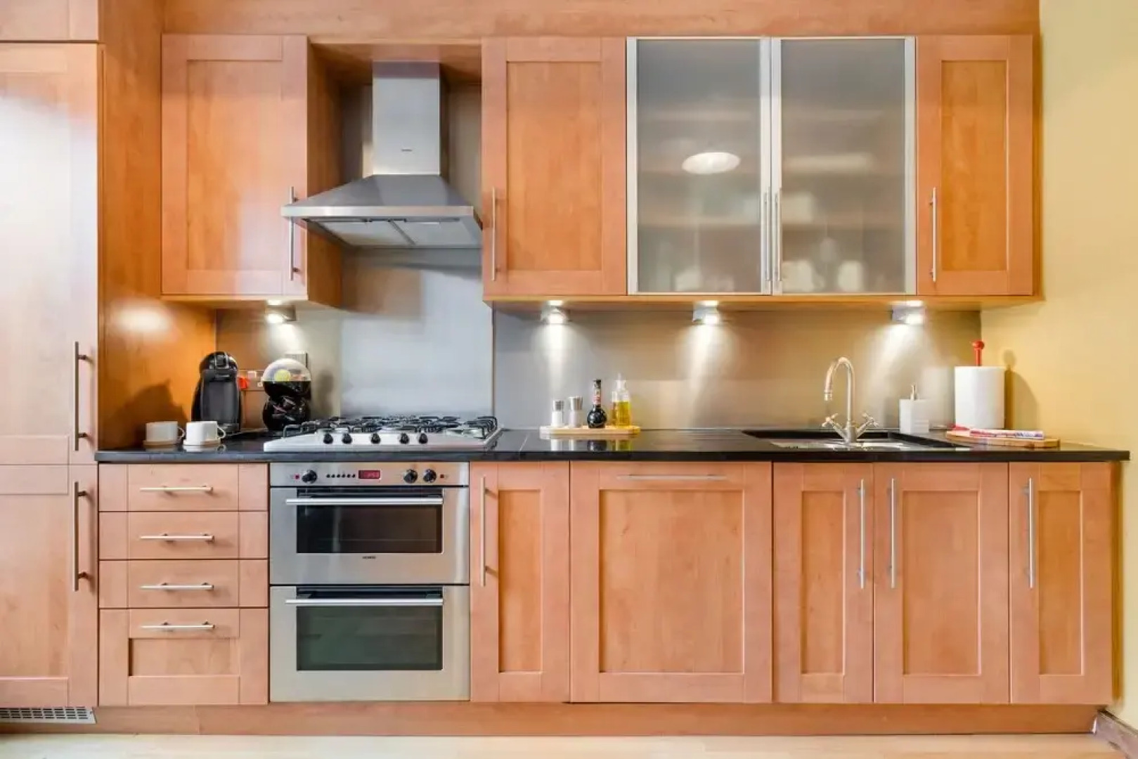 Quirky 1 Bedroom Apartment Next to Holyrood Palace