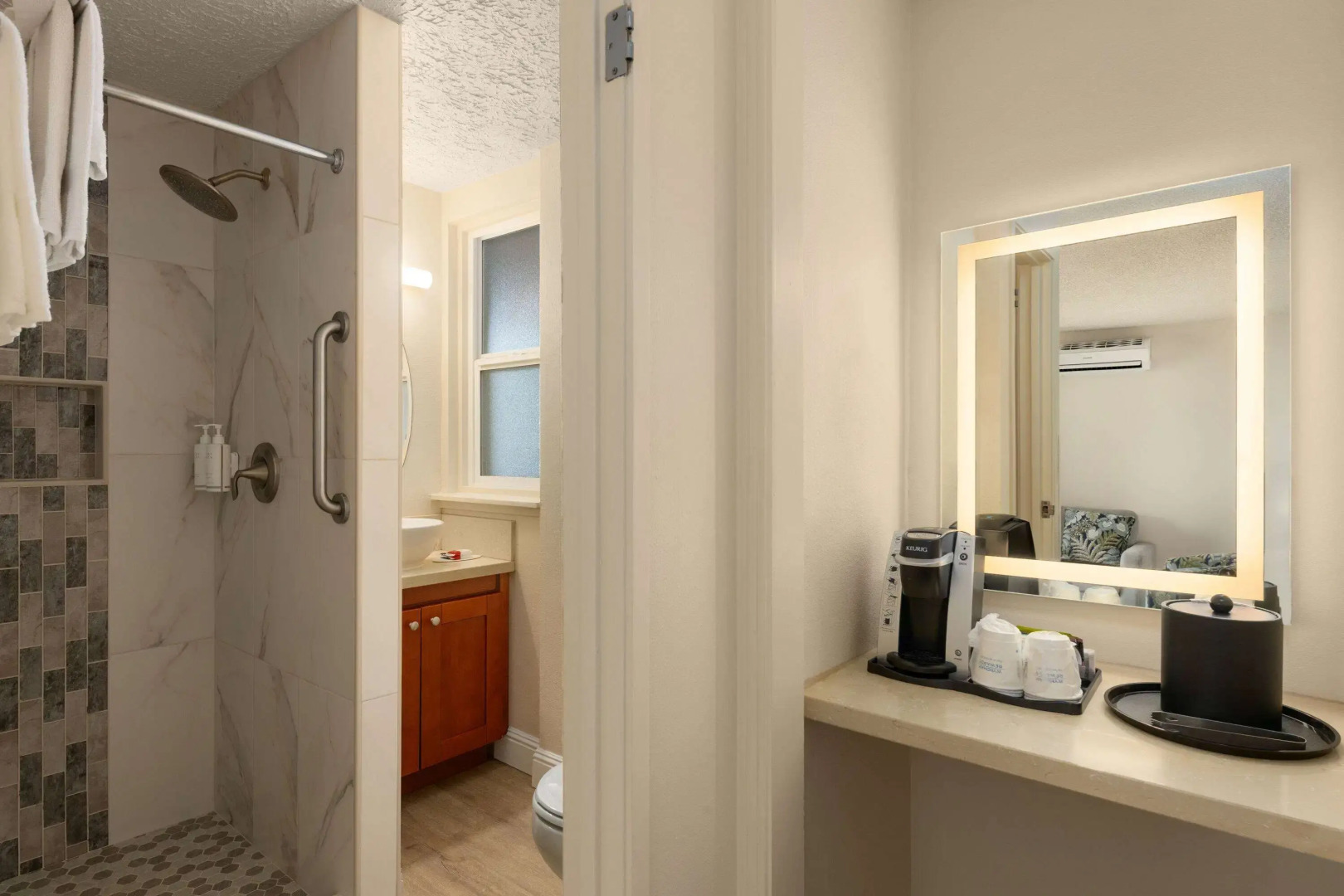 Days Inn by Wyndham Maui Oceanfront