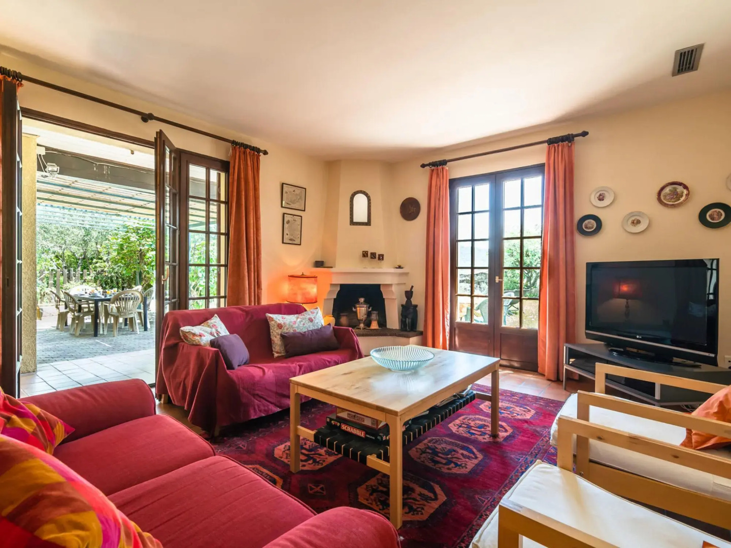 Scenic villa in Beaufort with private pool