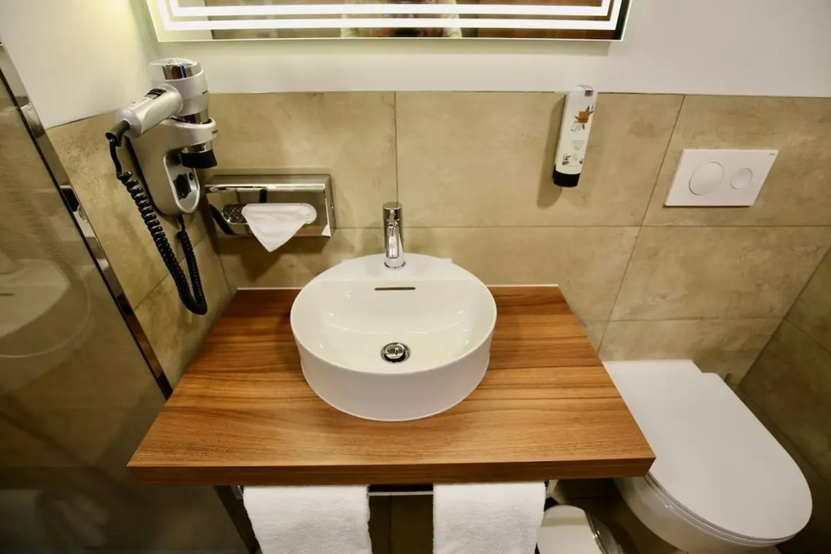 Amedia Hotel & Suites Dachau Trademark by Wyndham