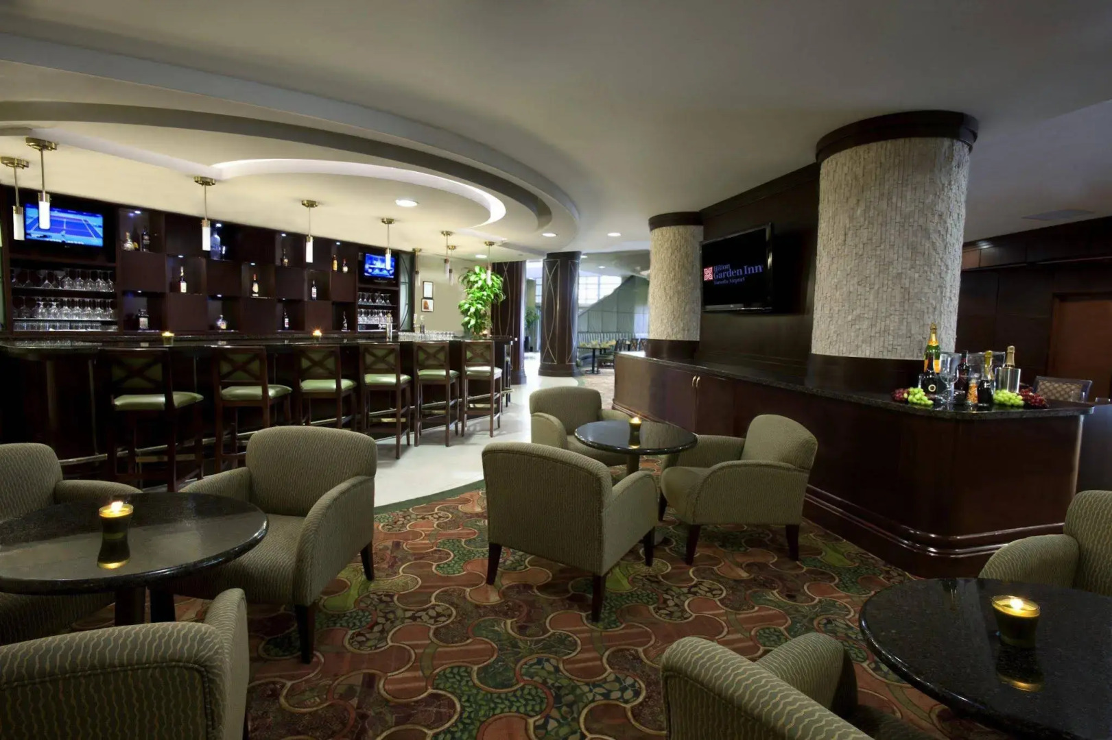 Hilton Garden Inn Toronto Airport