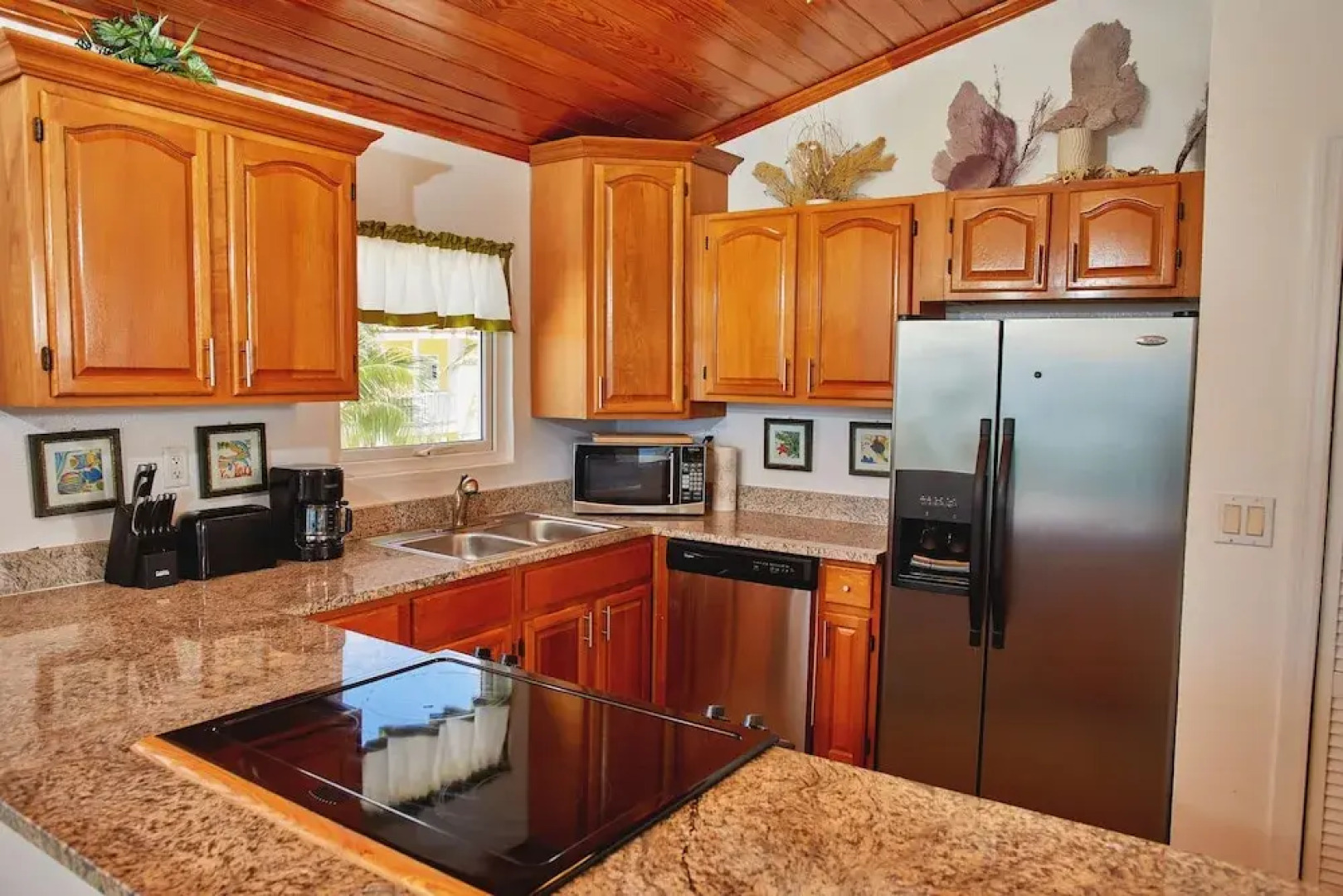 Stone Gate Villas of Bootle Bay