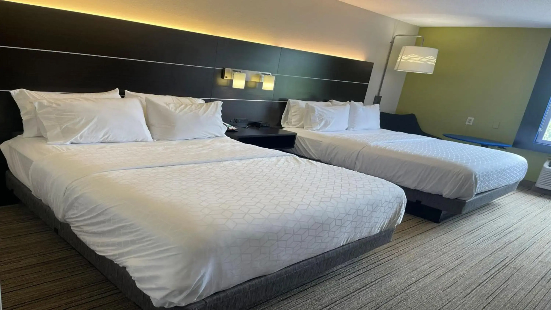 Holiday Inn Express Hotel & Suites Ashtabula-Geneva by IHG