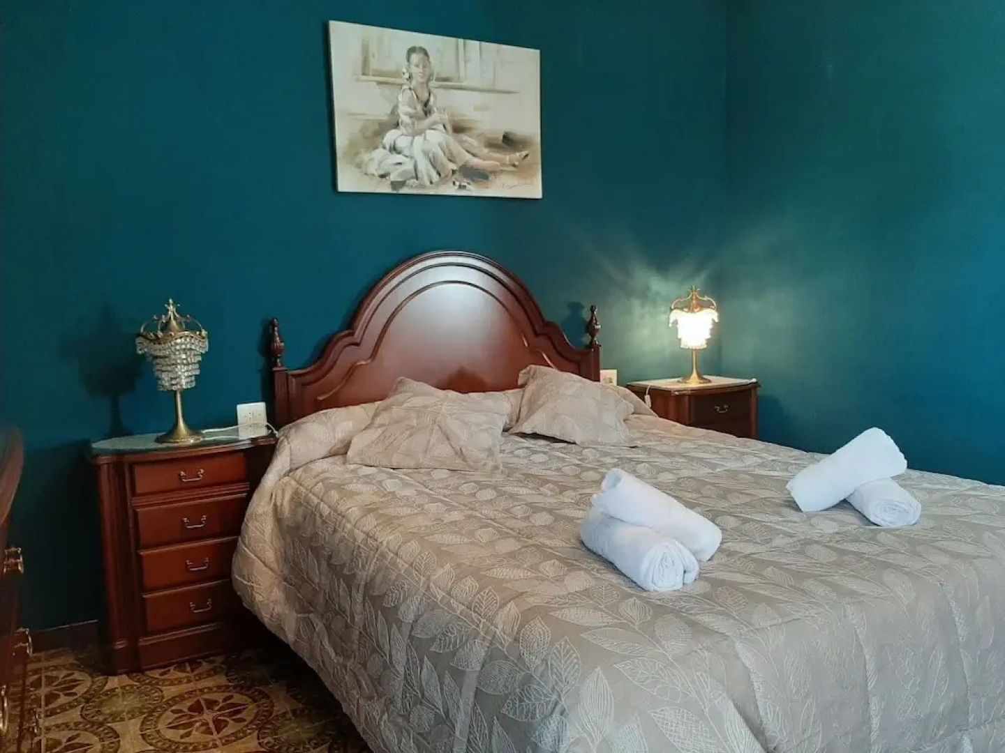 Holiday Home With Views Over the Valley & Private Pool