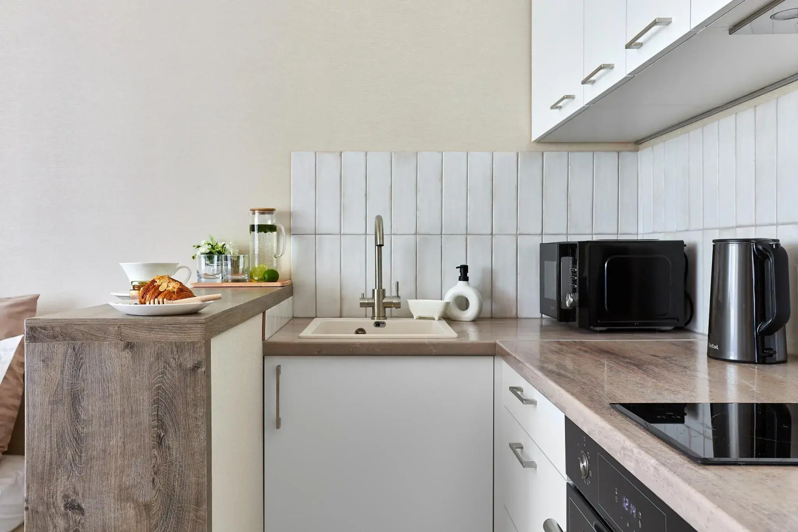 Атмосфера на улице Конгрессная 33