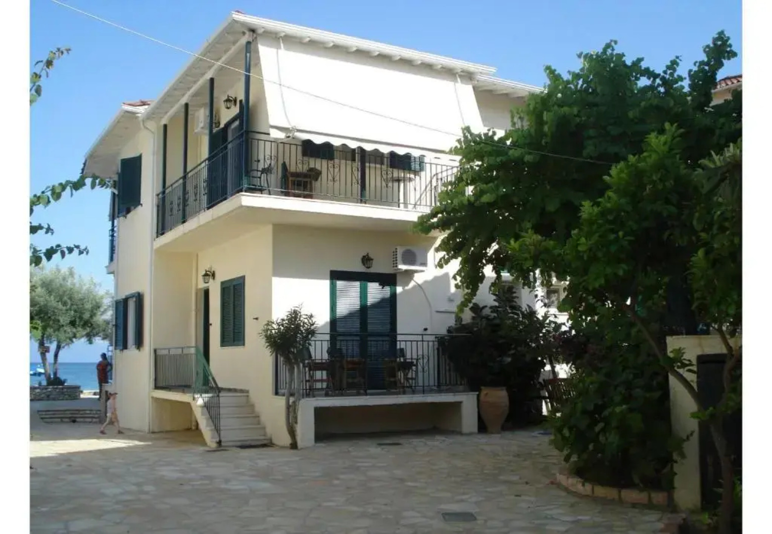 Nikiana Club - Studio 5