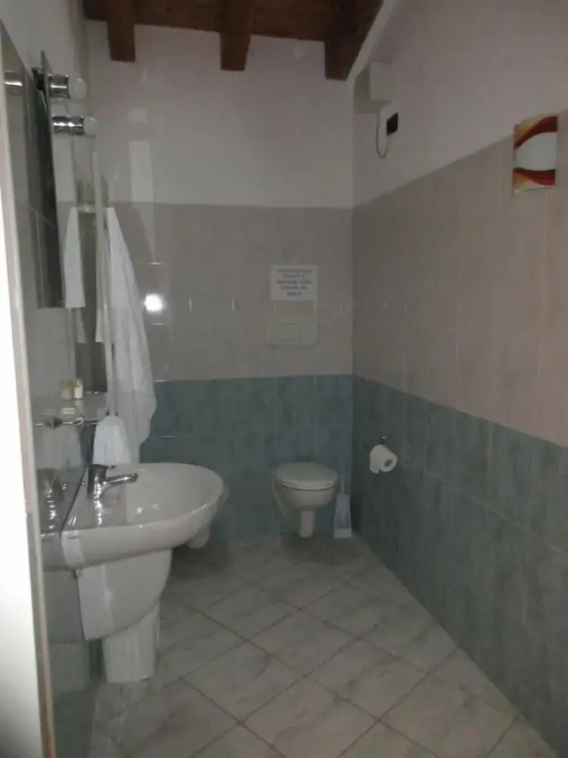 Big Room in Agriturismo Rocca Dei Marchesi