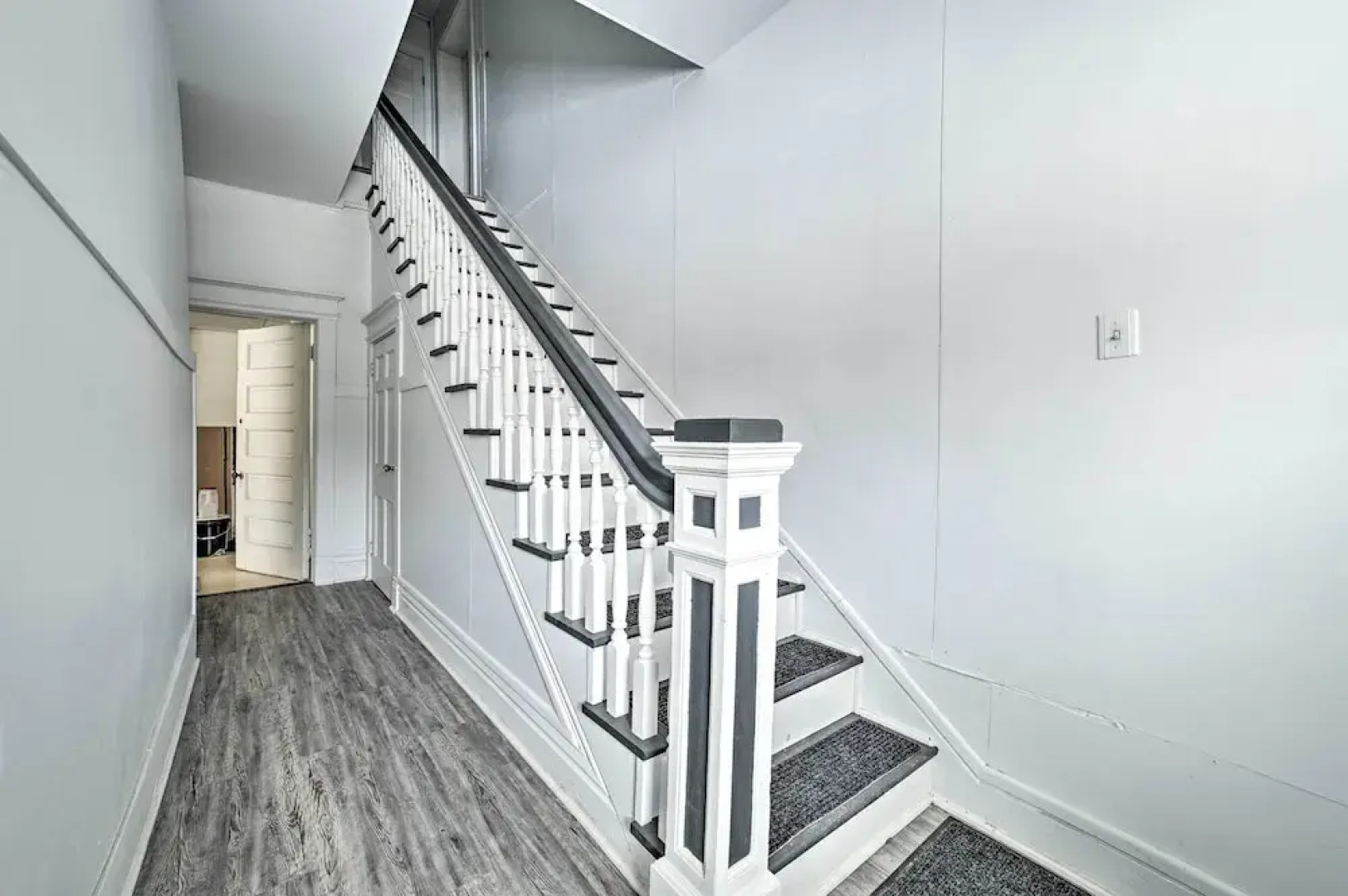 Cozy Sault St Marie Apartment - Walk to River