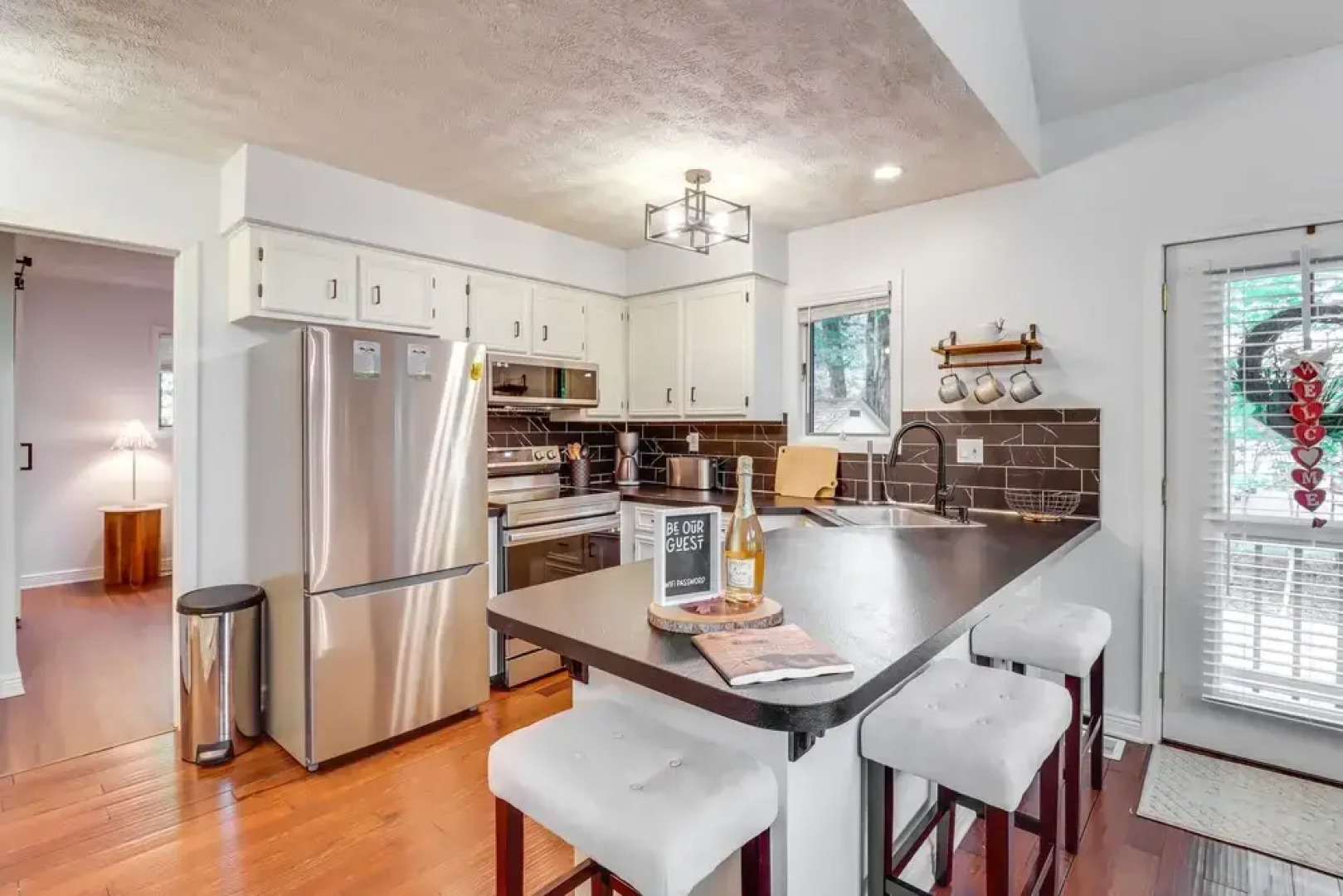 Deck, Fire Pit & Pool Access: Pennsylvania Home!