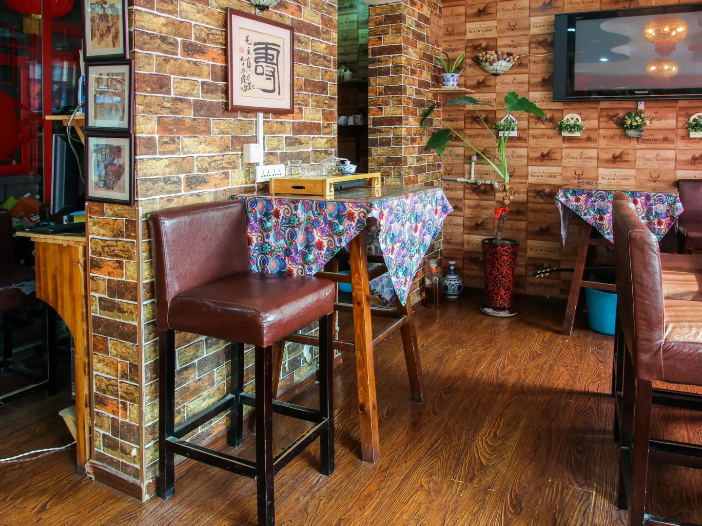 The Classic Courtyard