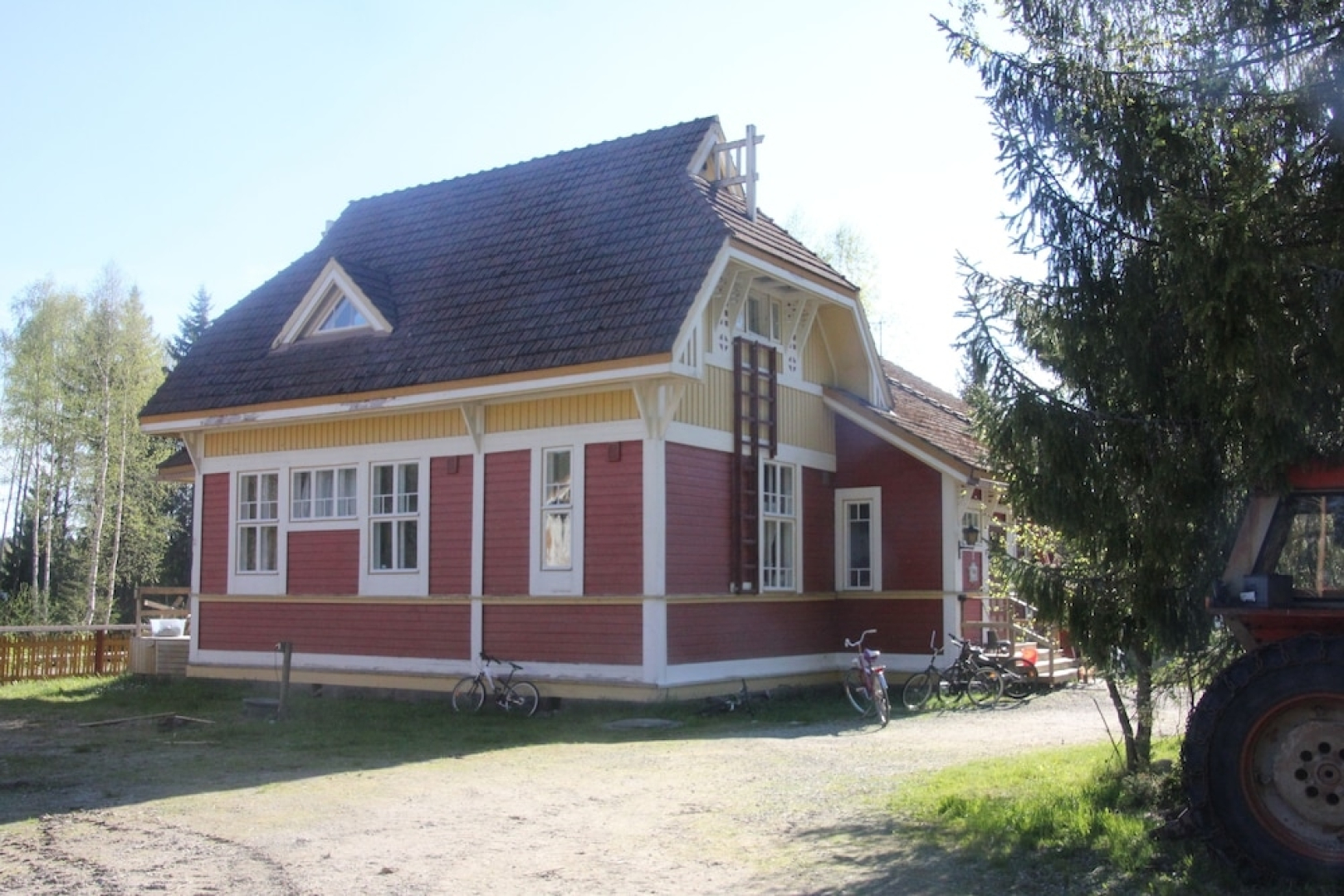 Majatalo Veikeä Vuohi