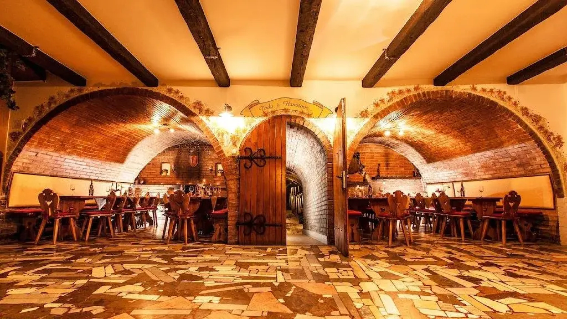 Penzion - Vinařství Hanuš