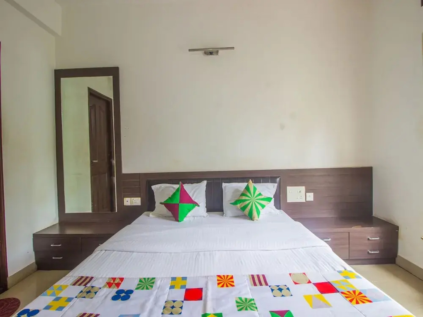 OYO 18399 Home Stylish 1 BHK  Arpora