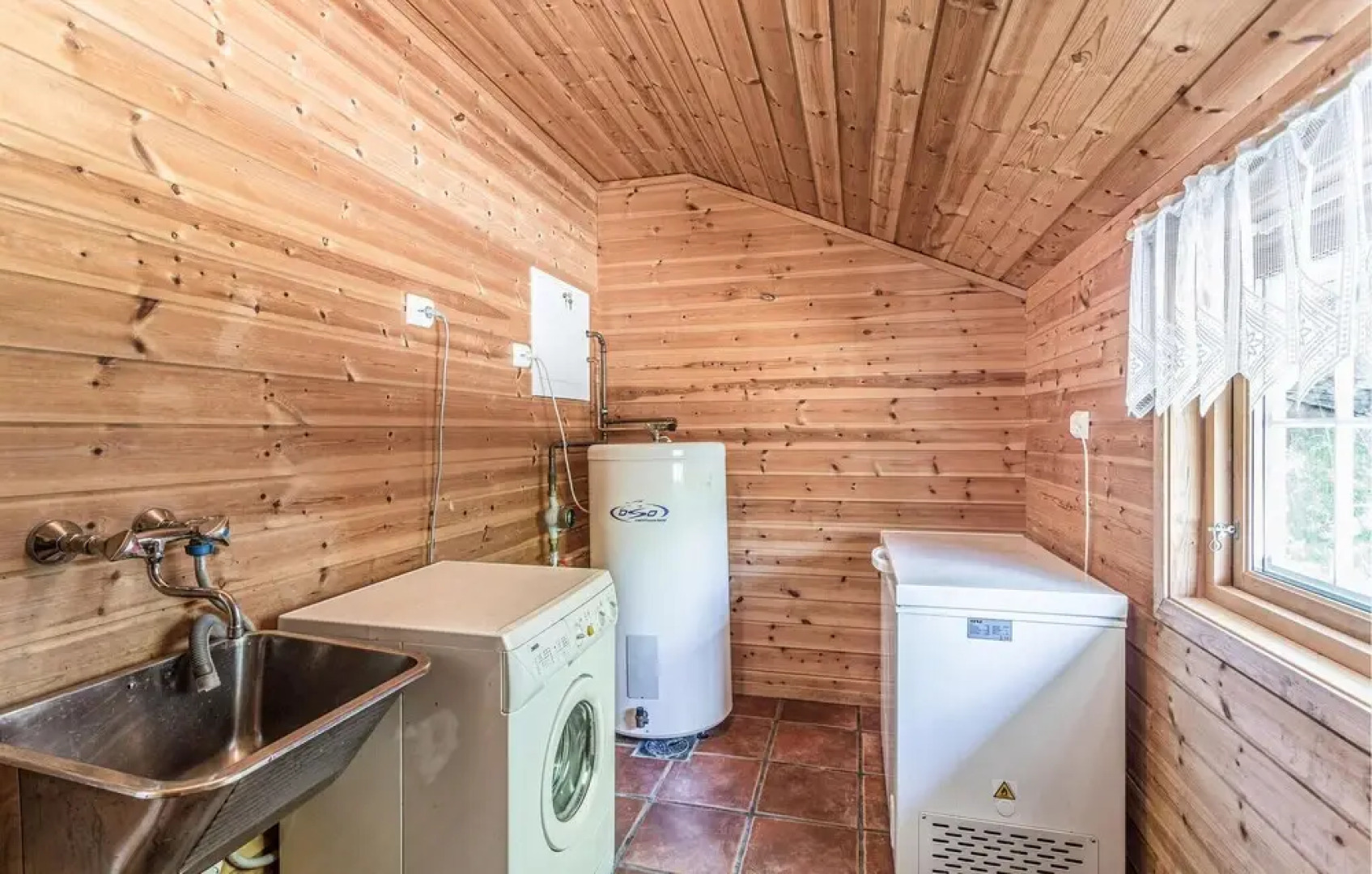 Amazing Home in Lindesnes With 5 Bedrooms, Indoor Swimming Pool and Wifi