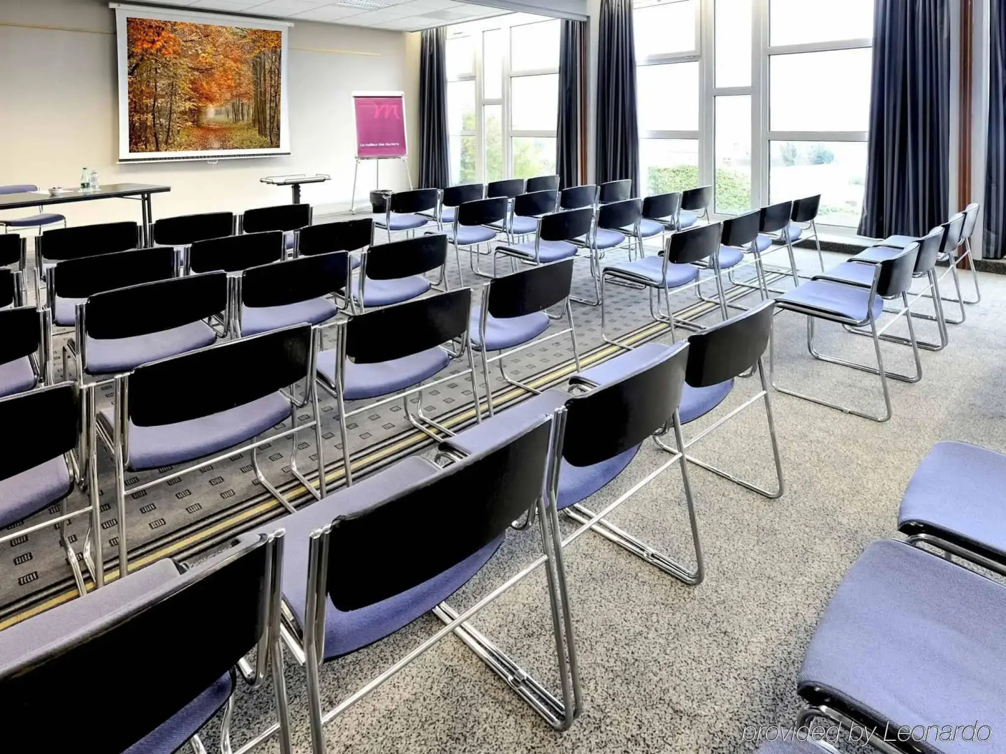 Mercure Rouen Val De Reuil