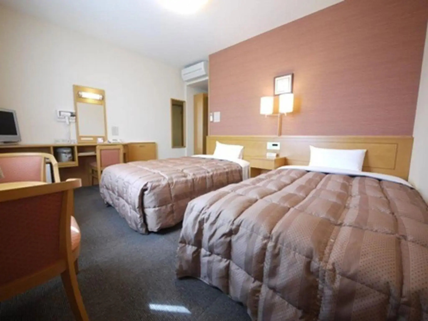 Hotel Route-Inn Wakamiya Inter