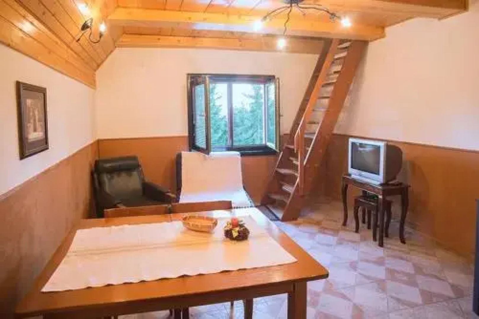 Guest House Golijski Dar