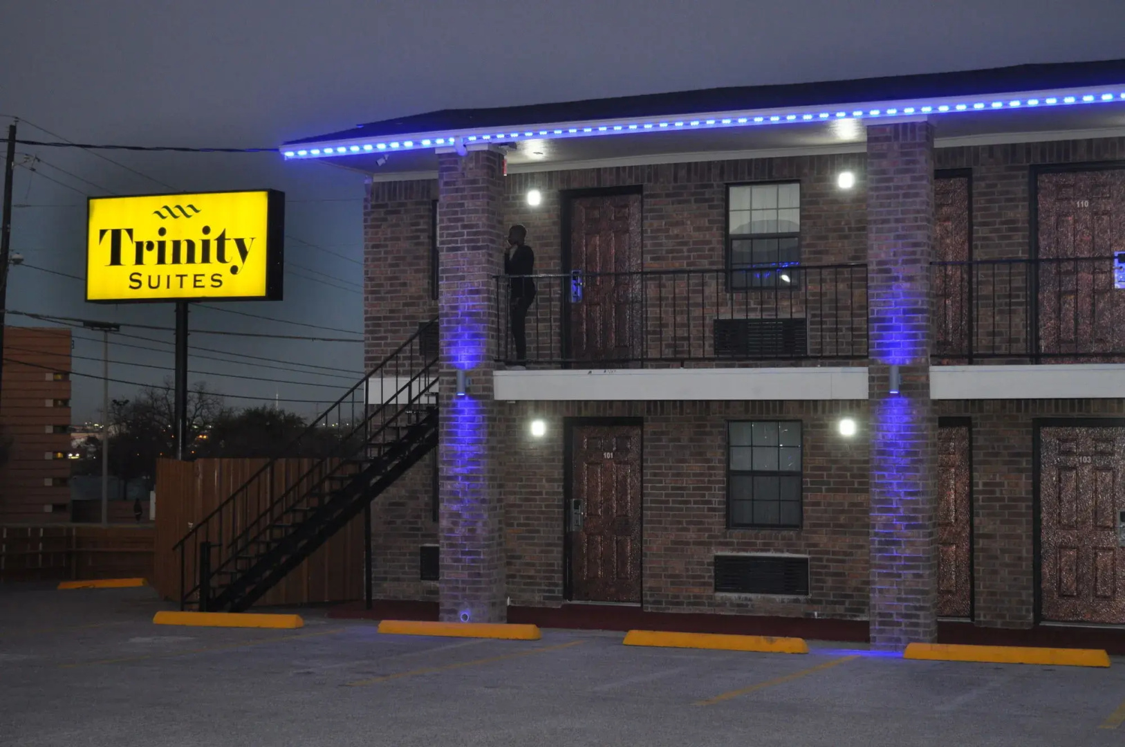 Trinity Suites Downtown Dallas
