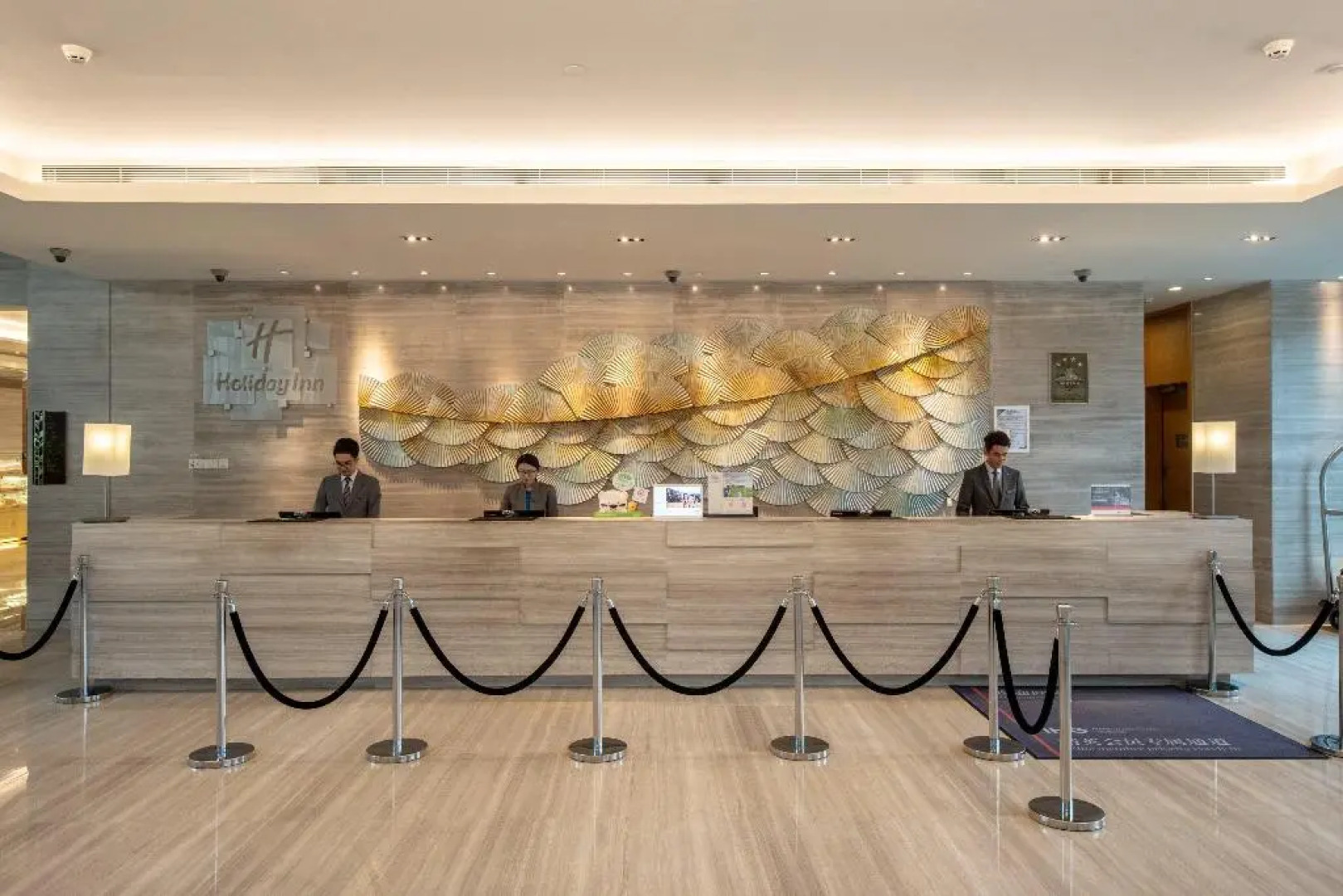 Junluxe Hotel Guangzhou Science City-Free Shuttle Bus Service to Guangzhou Canton Fair