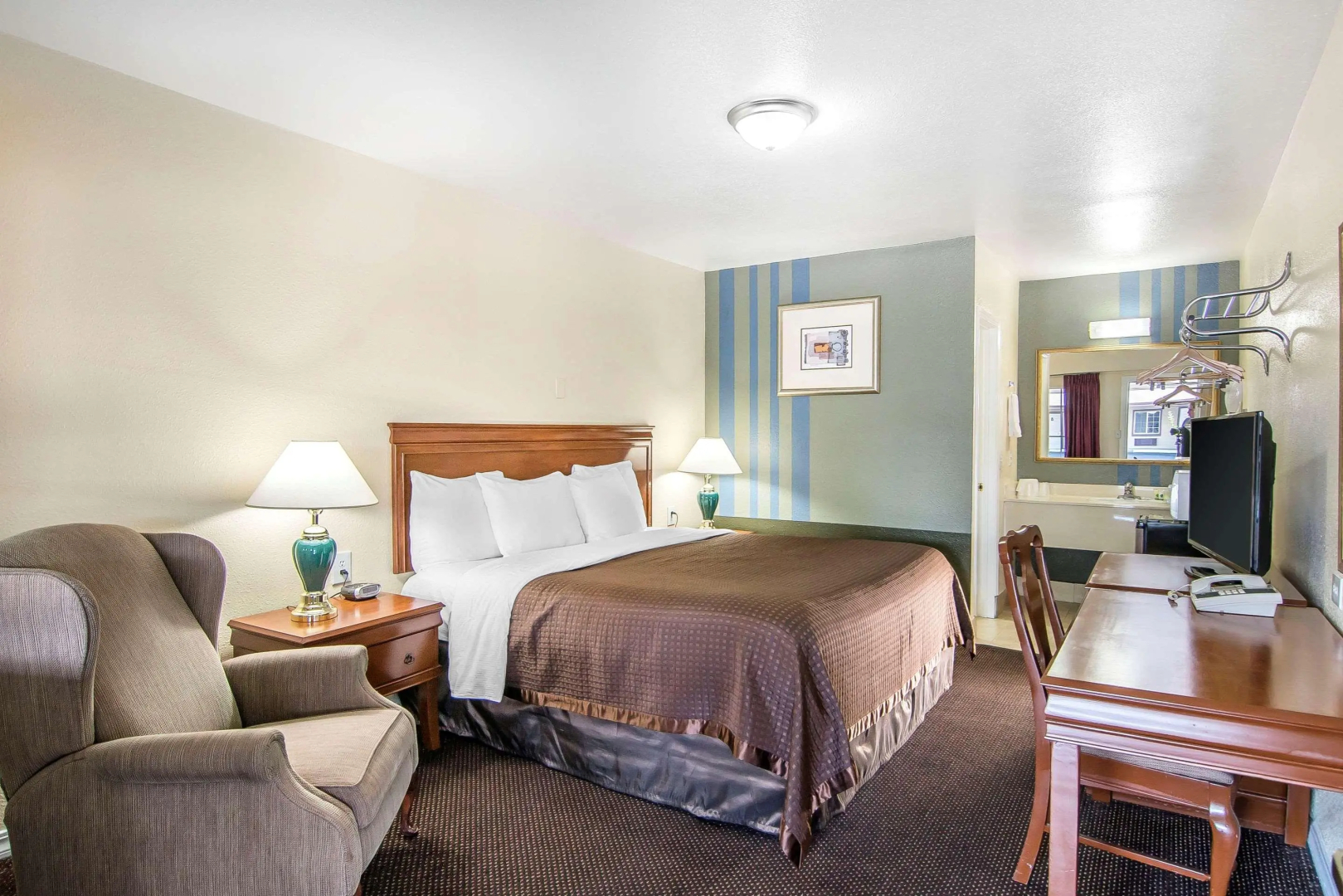 Rodeway Inn Medford South I-5