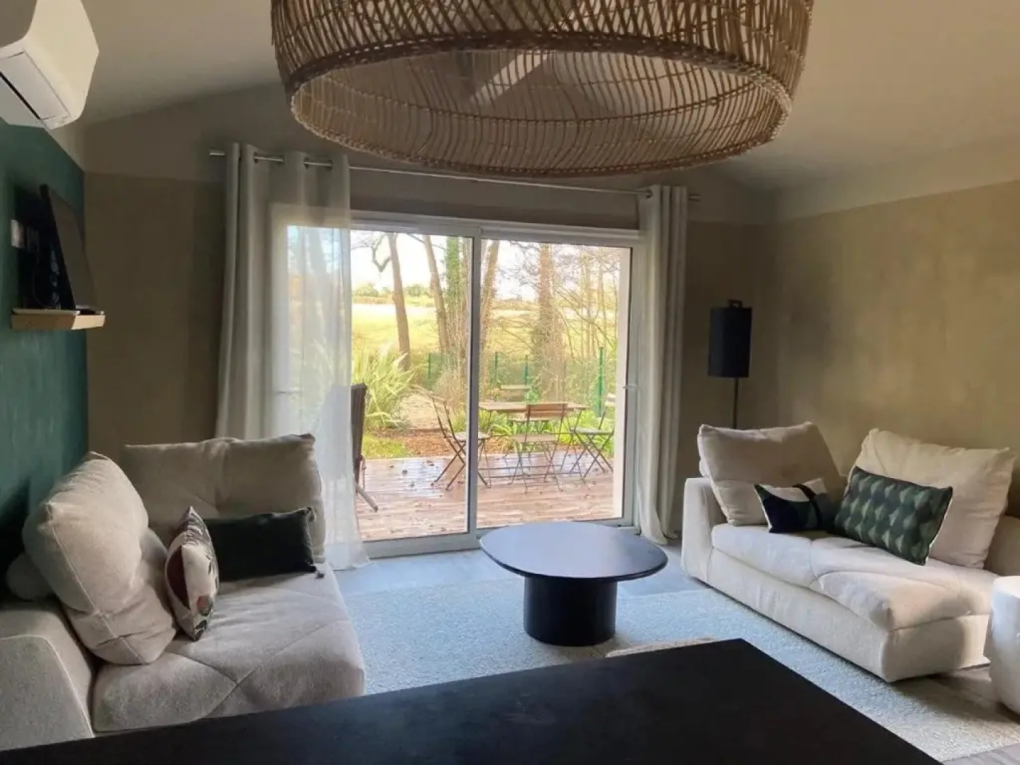 Cabane Chic Et Romantique Merlot Pres de Bordeaux