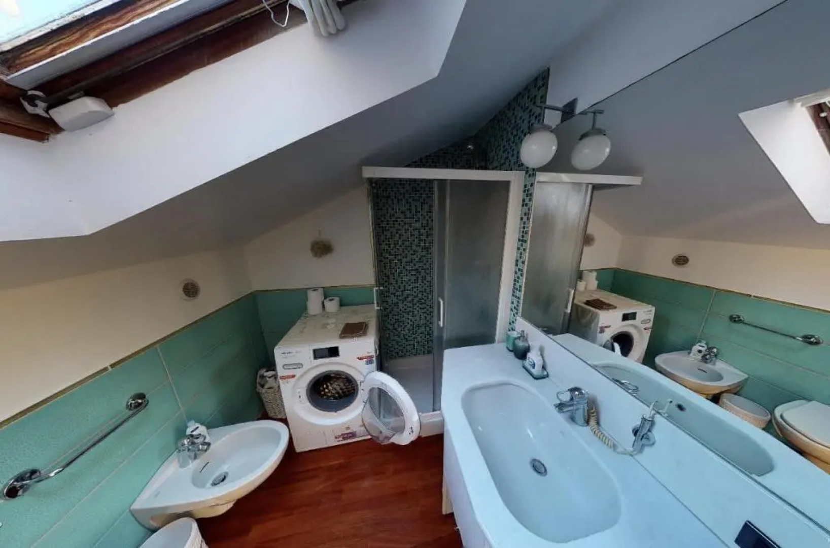 ATTICO SAN FAUSTINO 165 mq più 110 mq di terrazza- IN VILLA 700 ,VISTA MARE STREPITOSA-100 m dalla spiaggia-PARKING ESCLUSIVO-SKY,NETFLIX