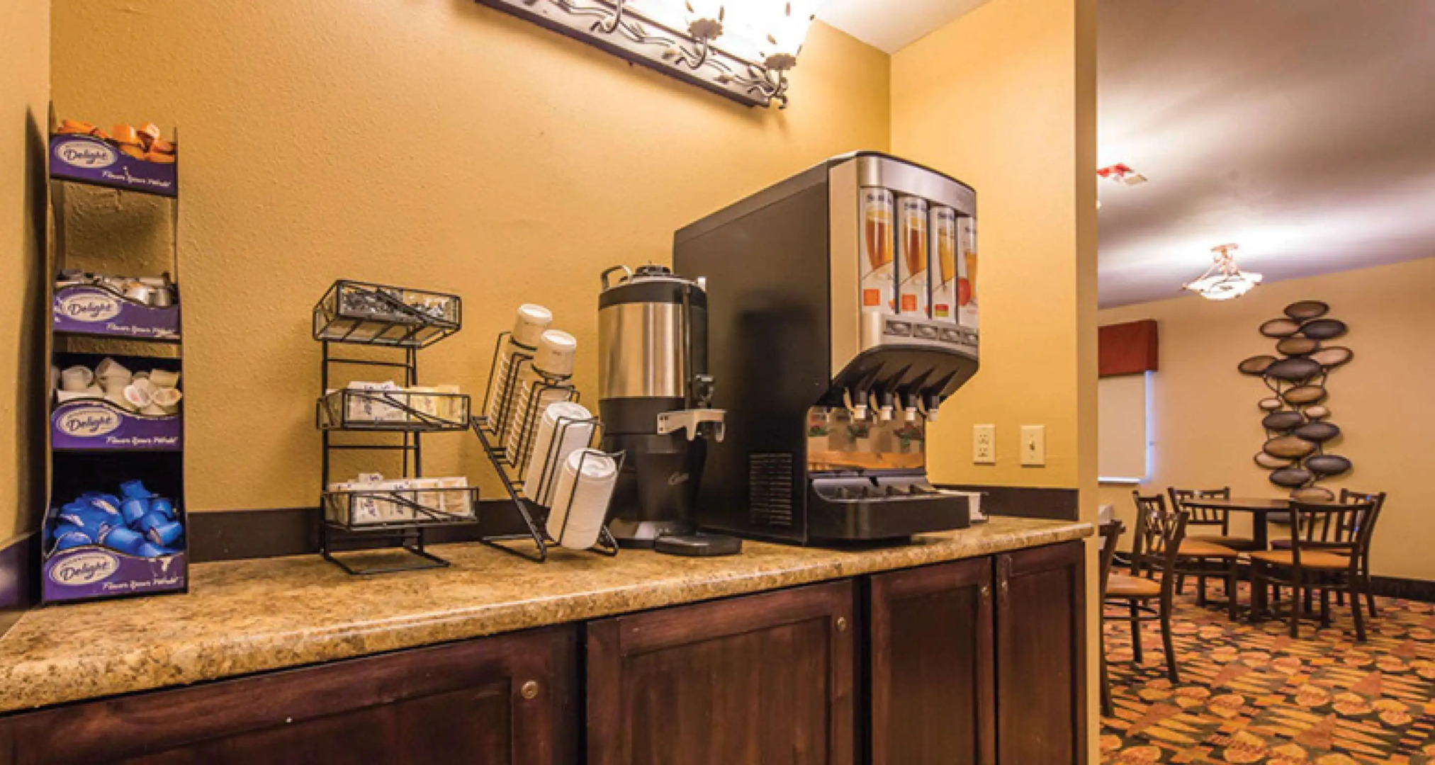 Best Western Plus Deer Park Hotel & Suites