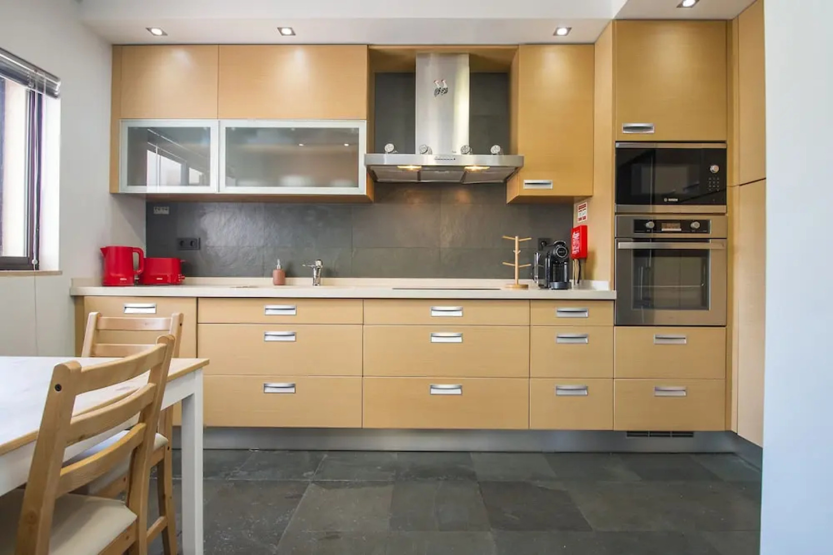 Oeiras Villa by Homing