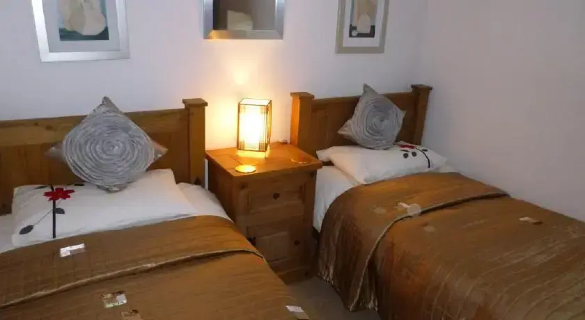 Belan Lodge - Courtyard Accommodation,"The Ebenezer"