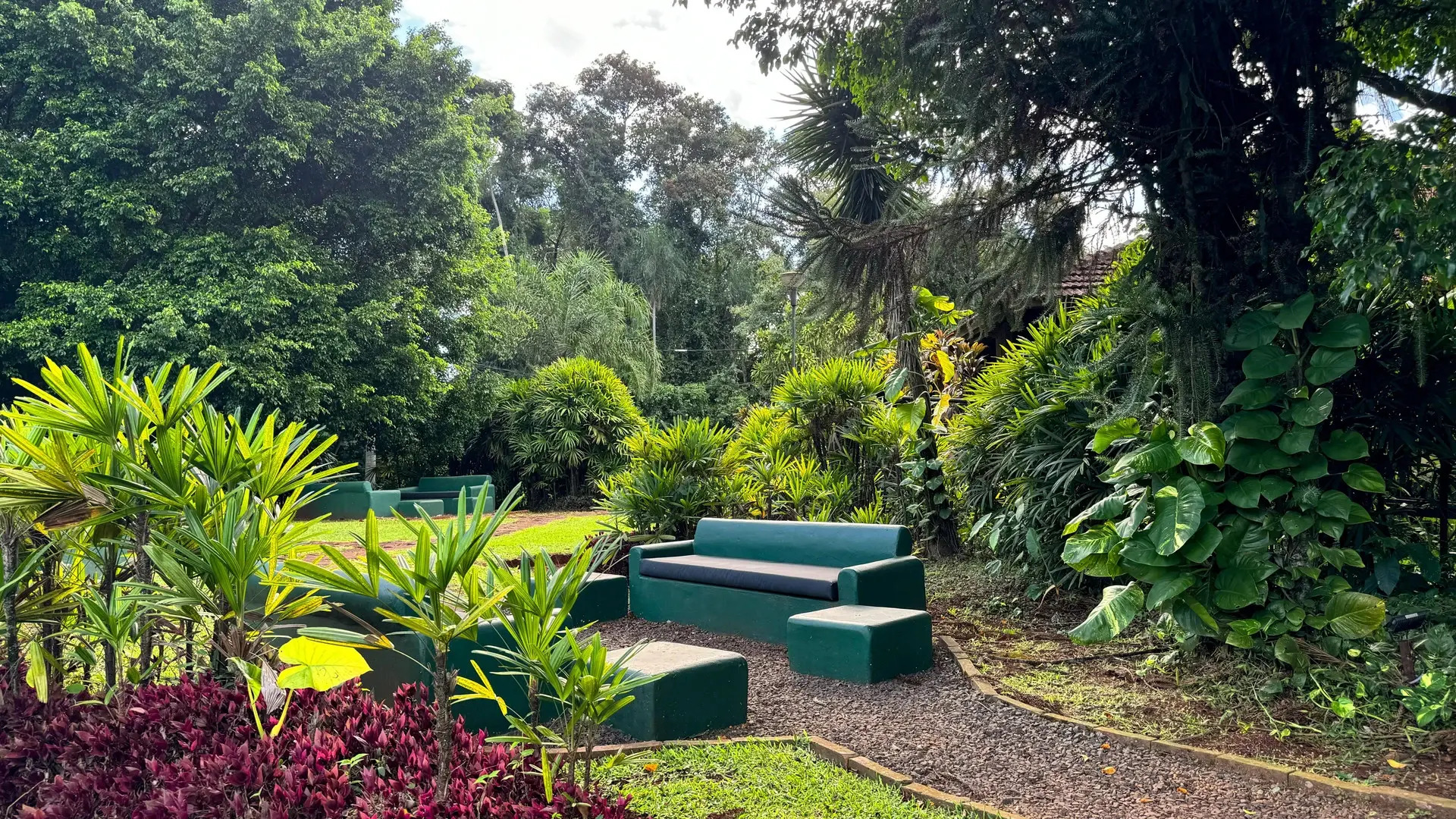 Raices Esturion Hotel