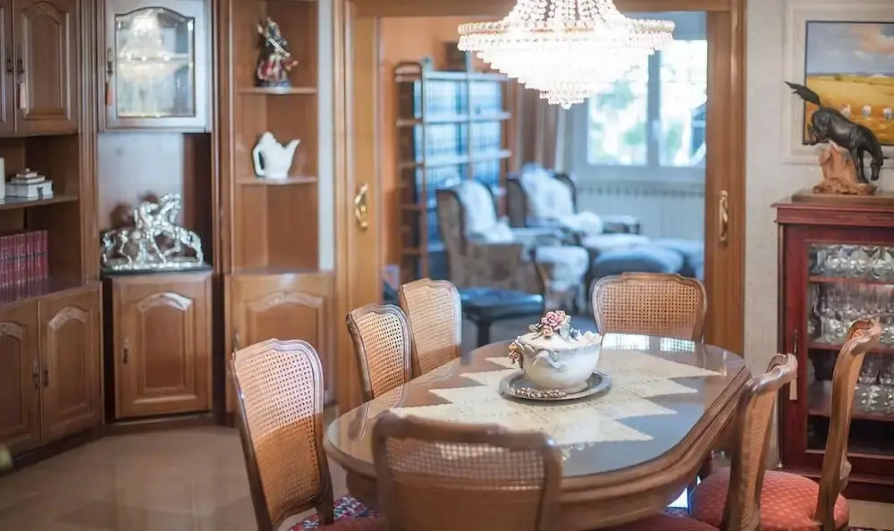 Gallery Villa 650M from the Beach (R81)