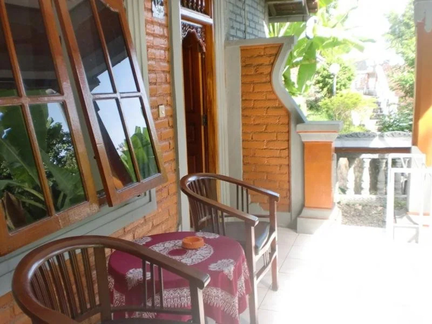 Adi Homestay