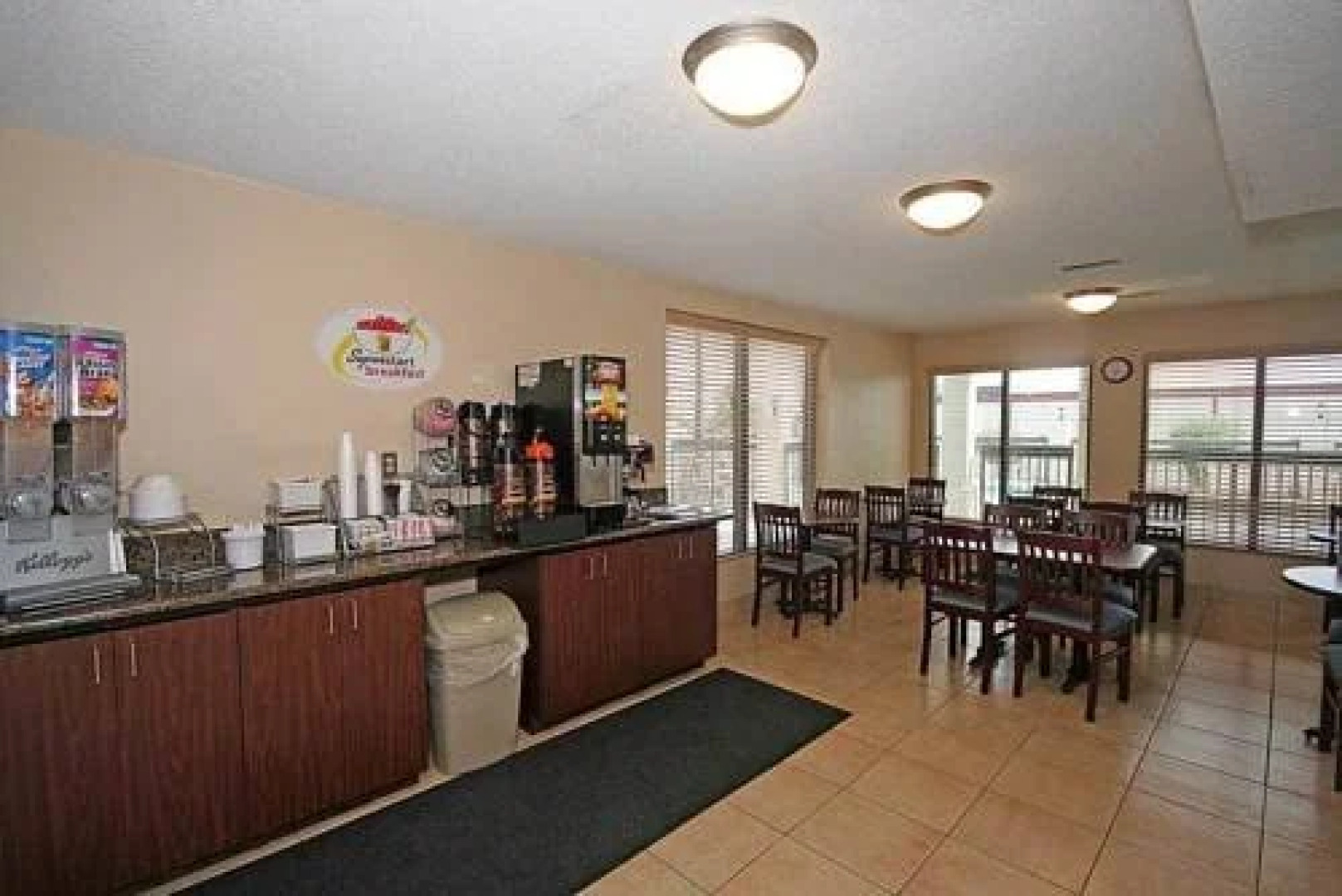 Carolina Inn & Suites of Lake Norman