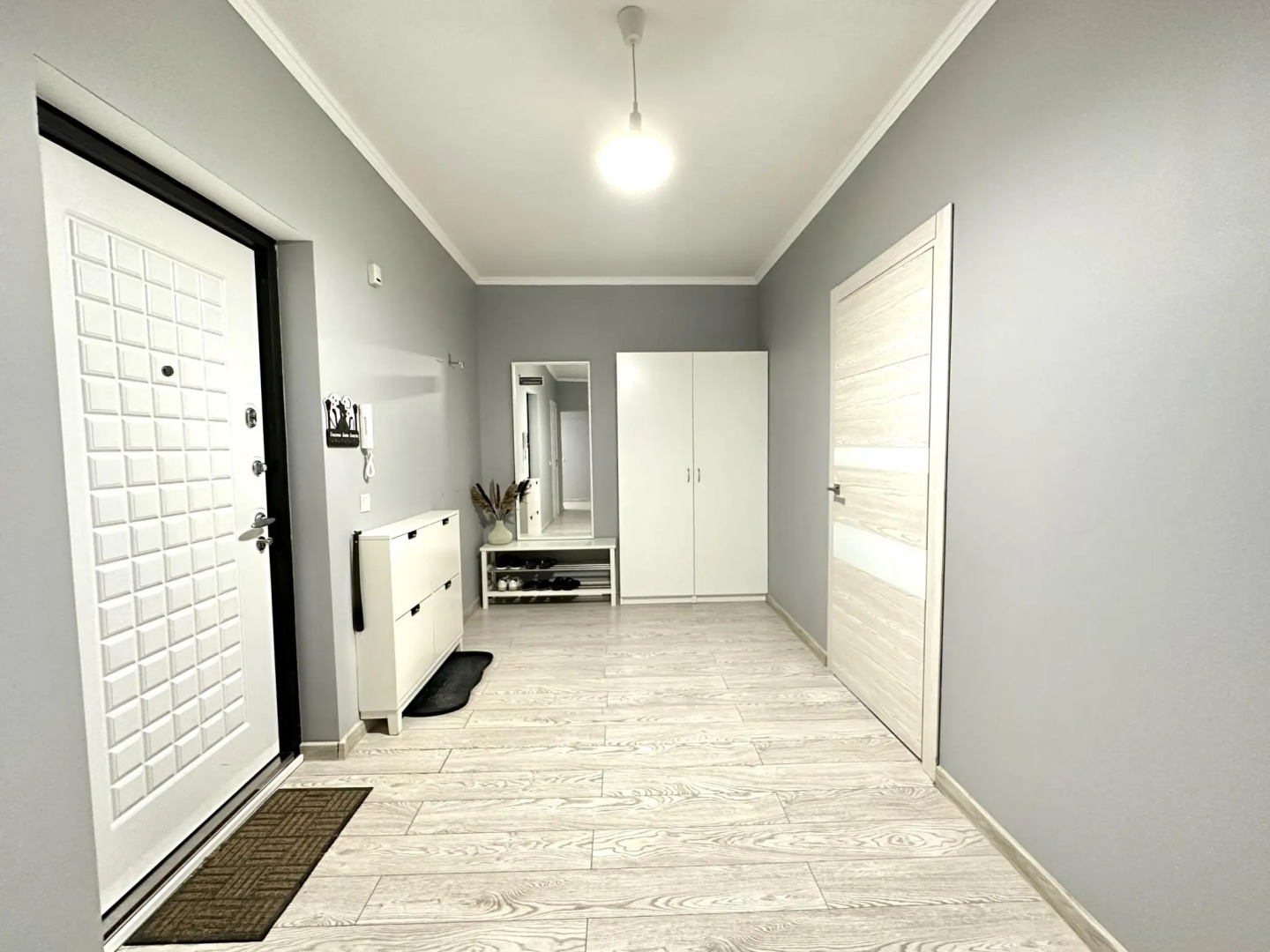 Compass (Компасс) на улице Миусская