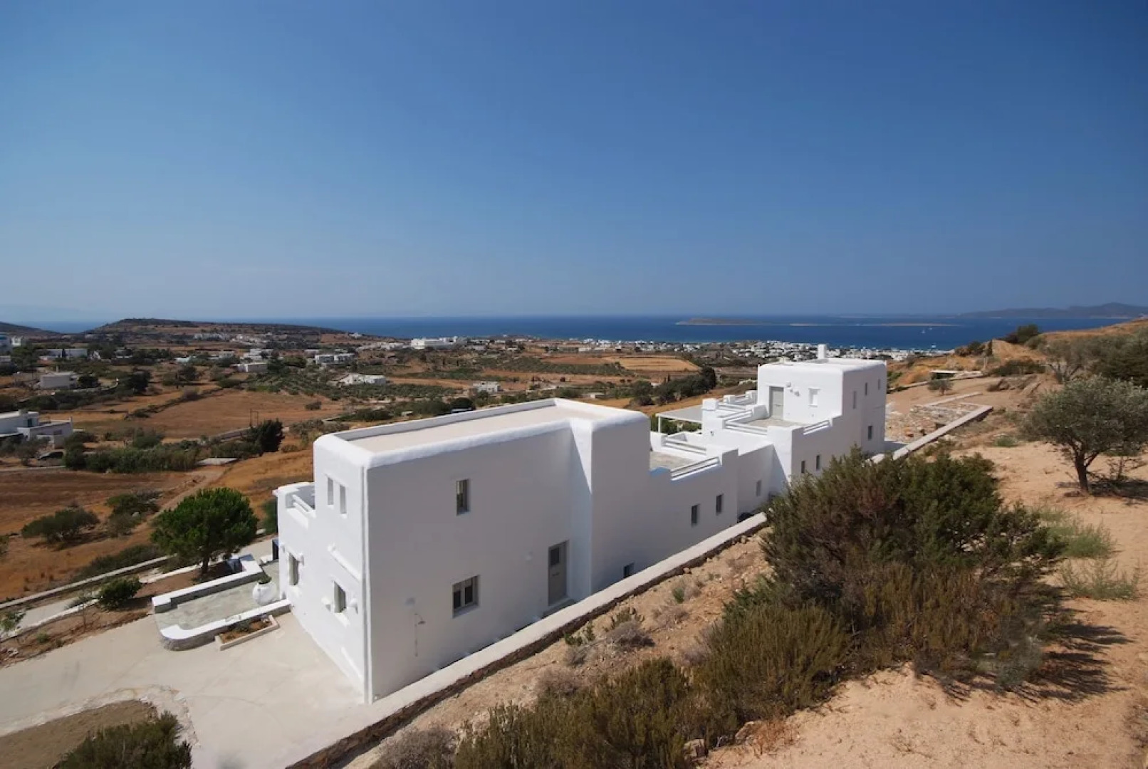 Niriides Luxury Villas
