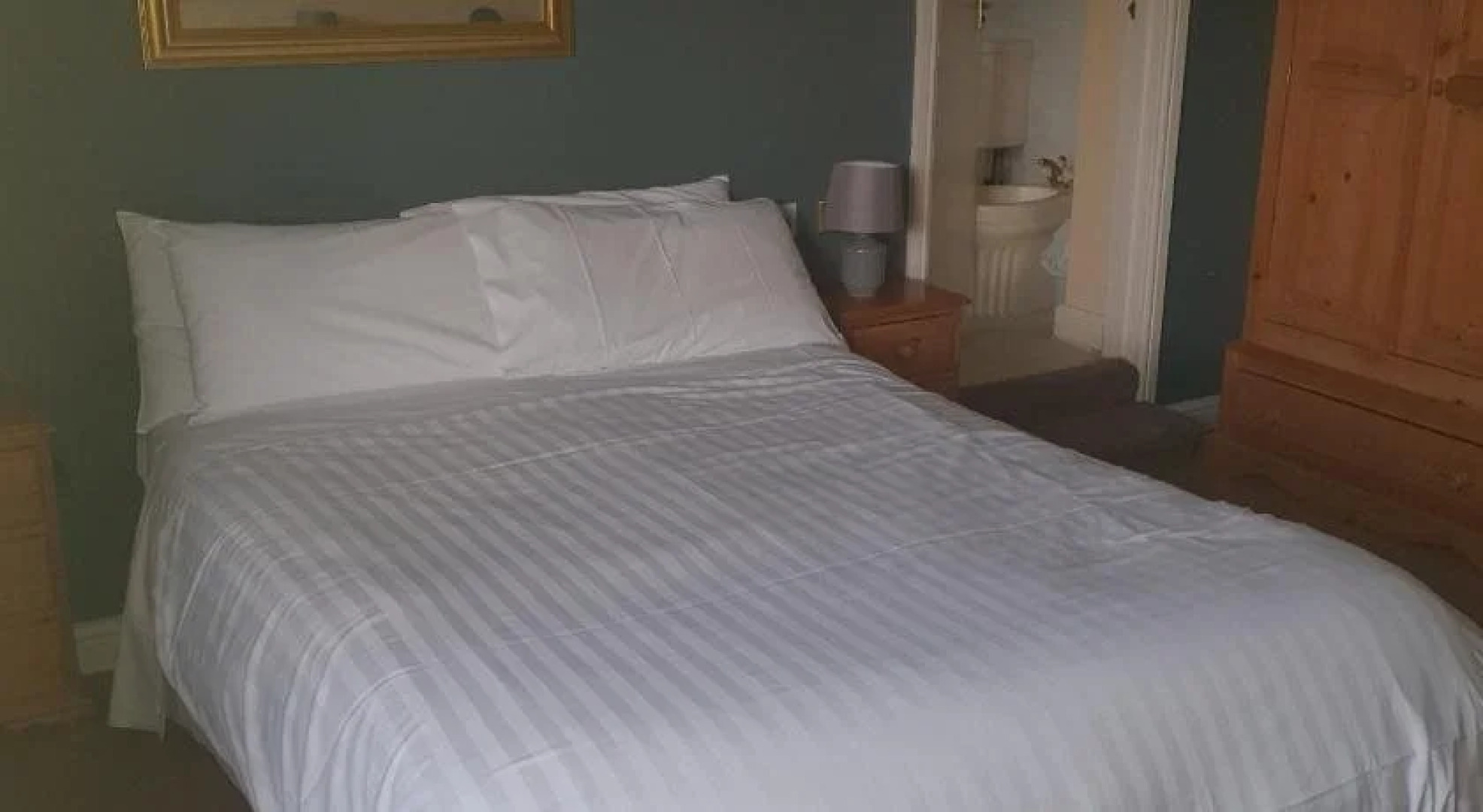 Queensberry Arms Hotel