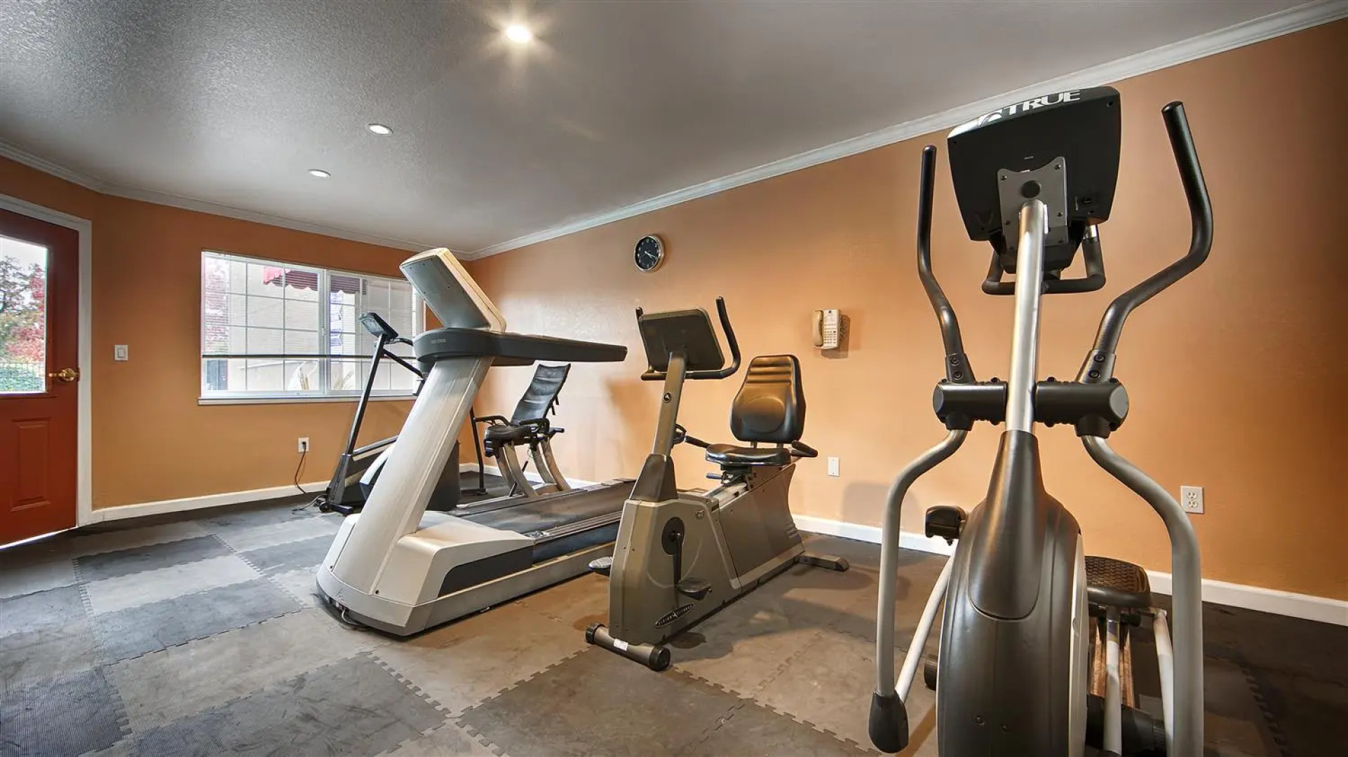 Best Western Plus Orchard Inn