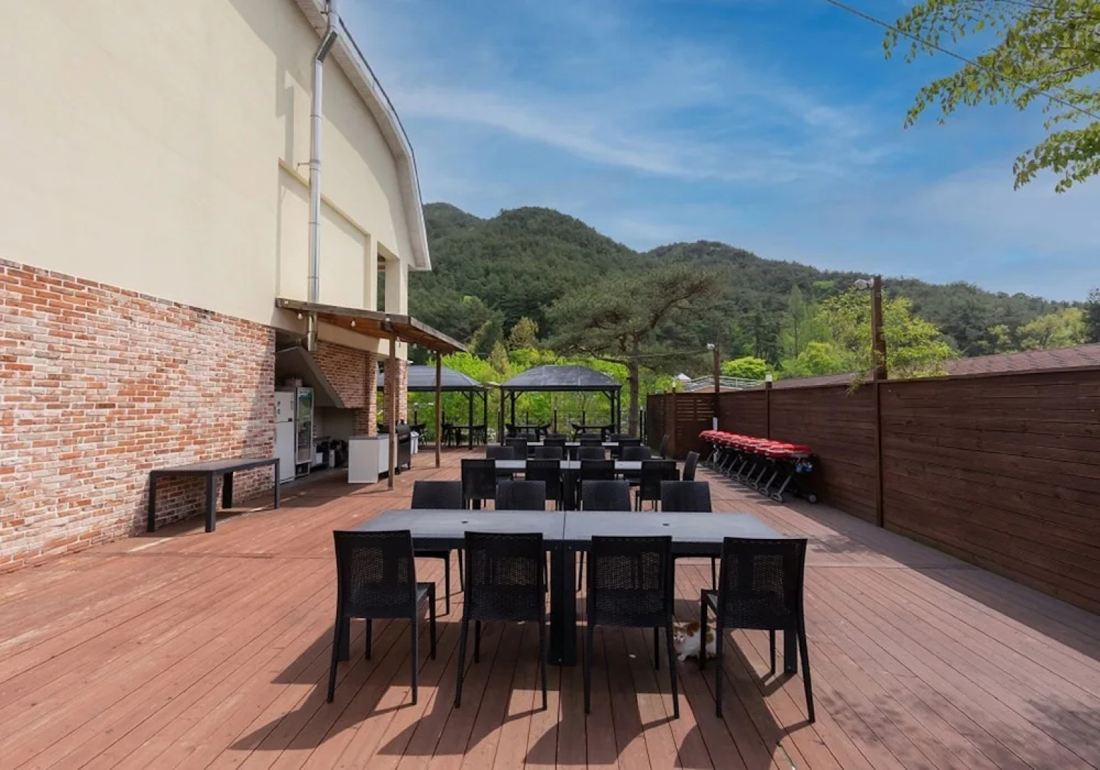 Jirisan Park View Hotel & Resort