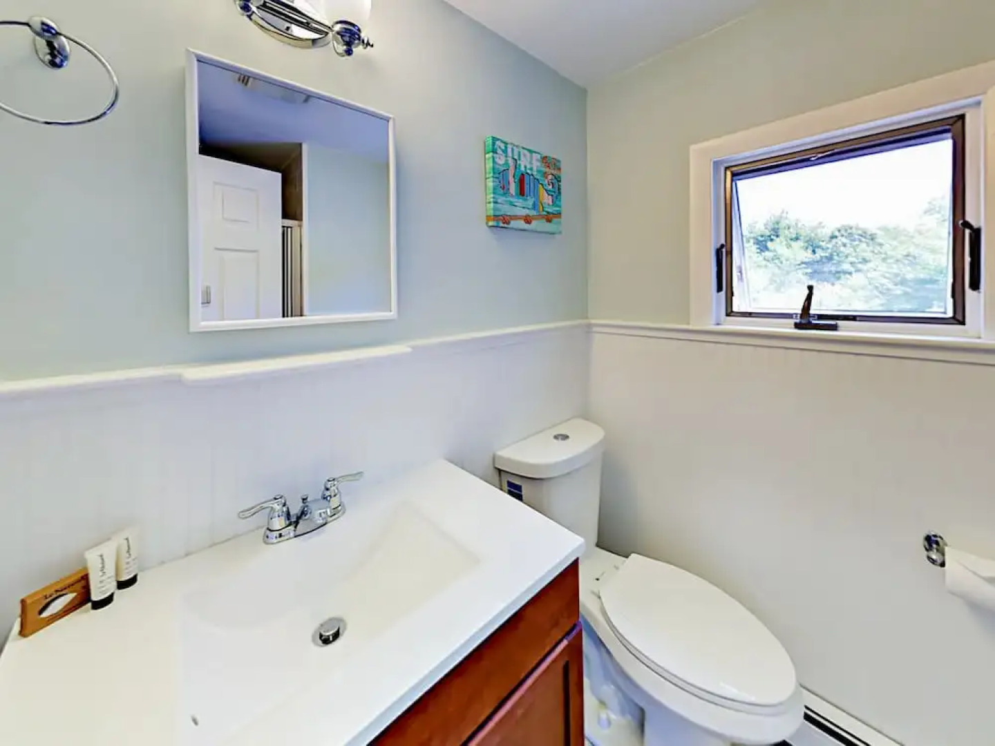 25 Doane Home 3 Bedrooms 2 Bathrooms Home