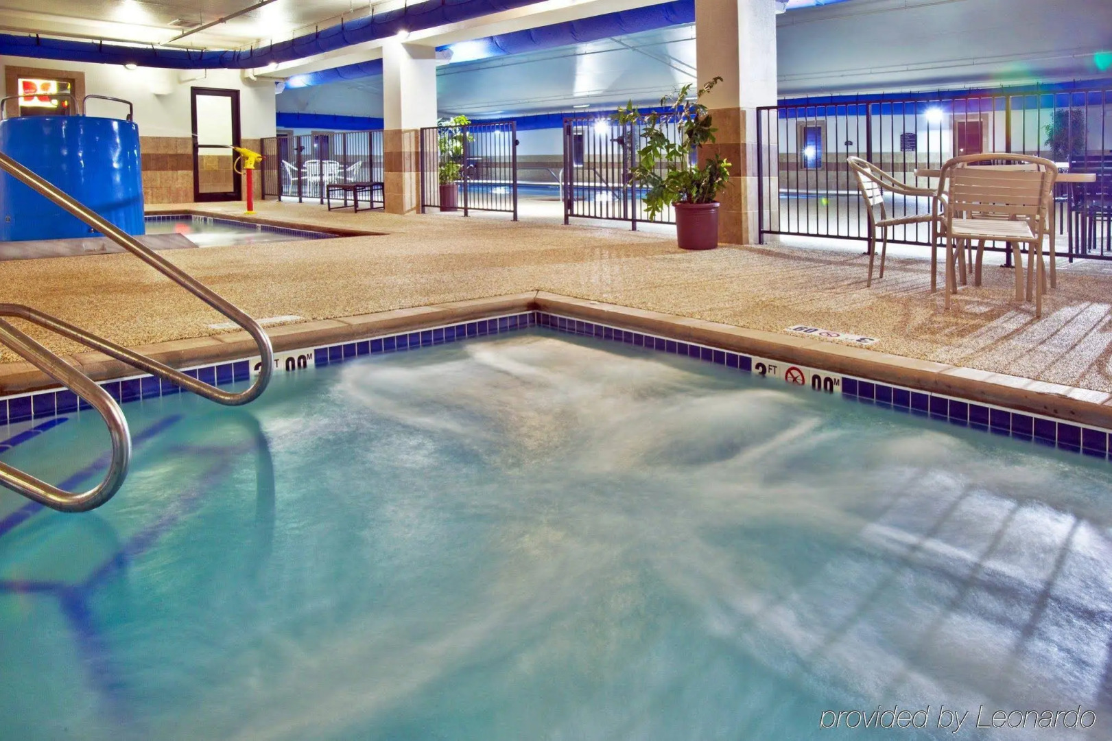 Holiday Inn Express & Suites Sheldon by IHG