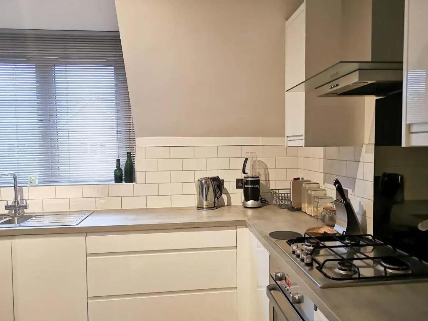 Switchback Stays Marina Apartments