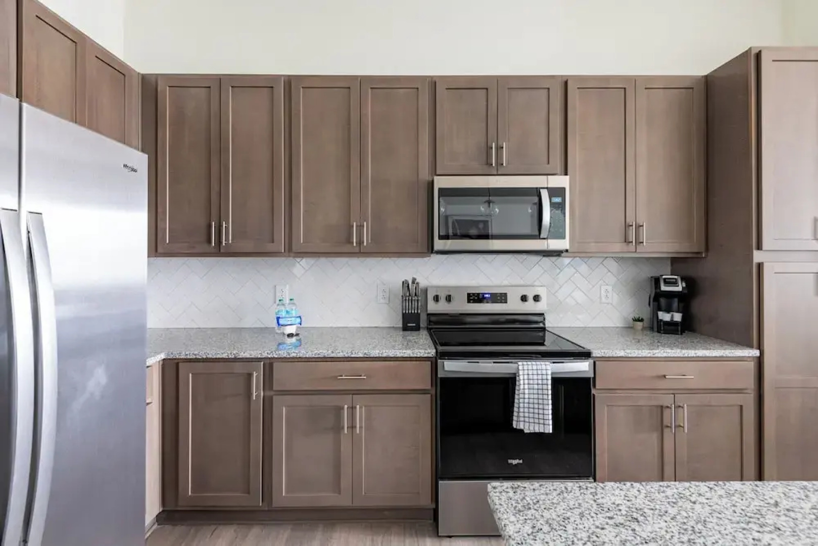 Landing Apartments Leland