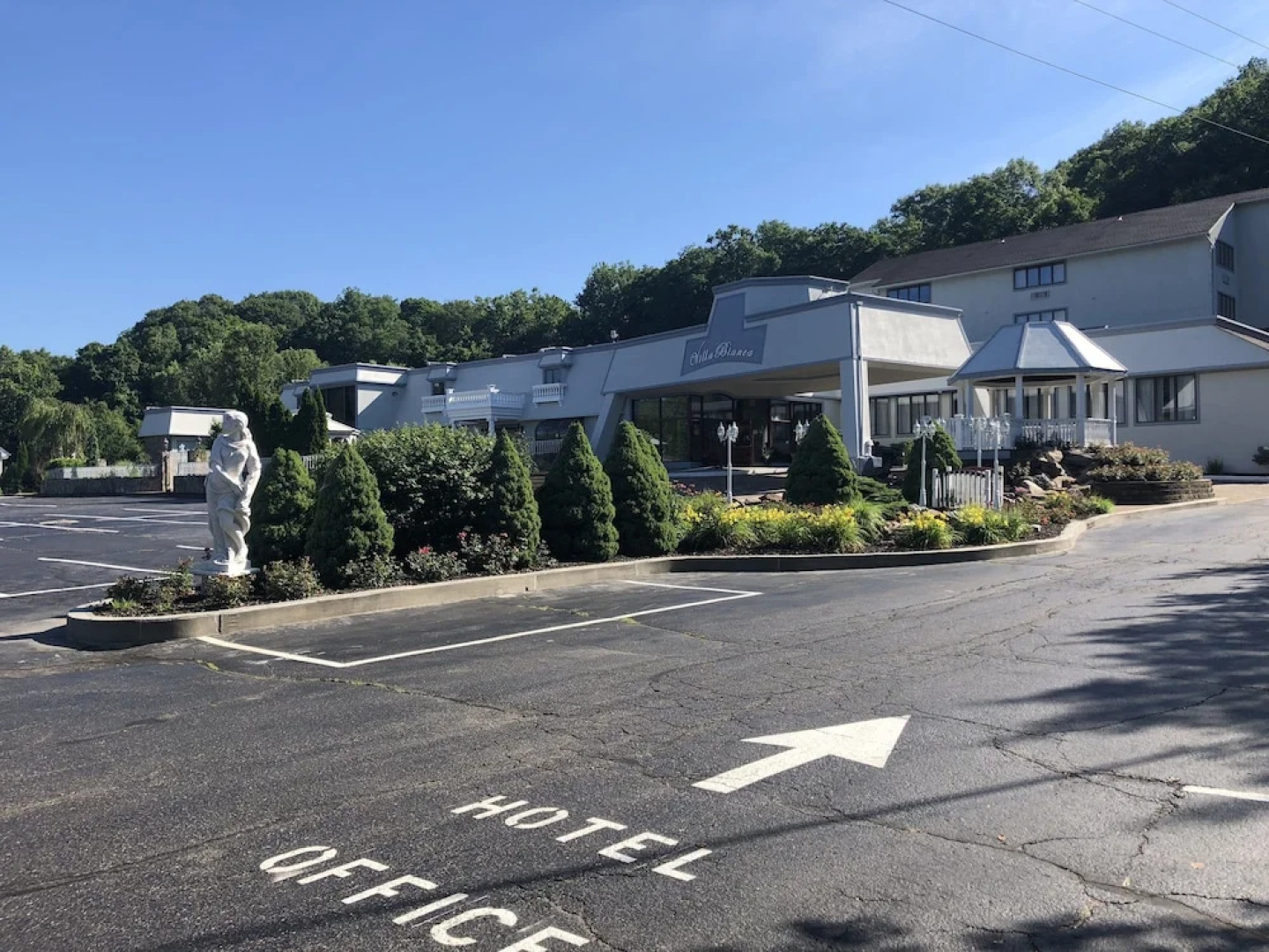 Villa On The River Inn