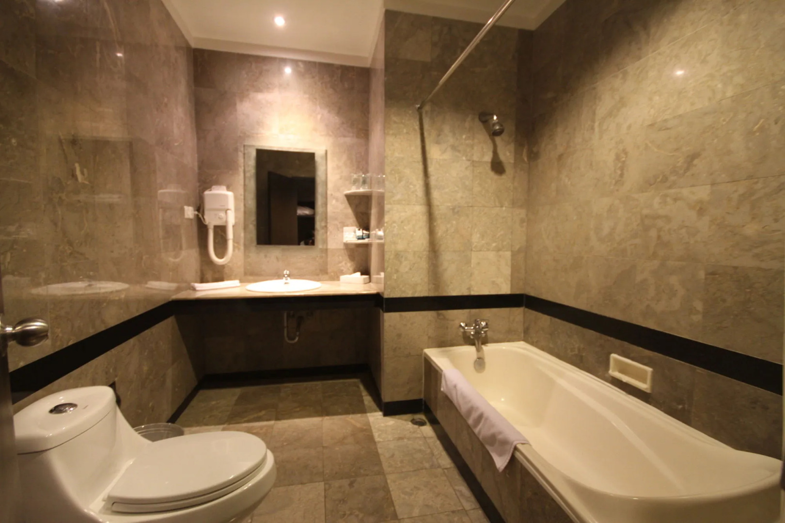 Bentani Hotel & Residence