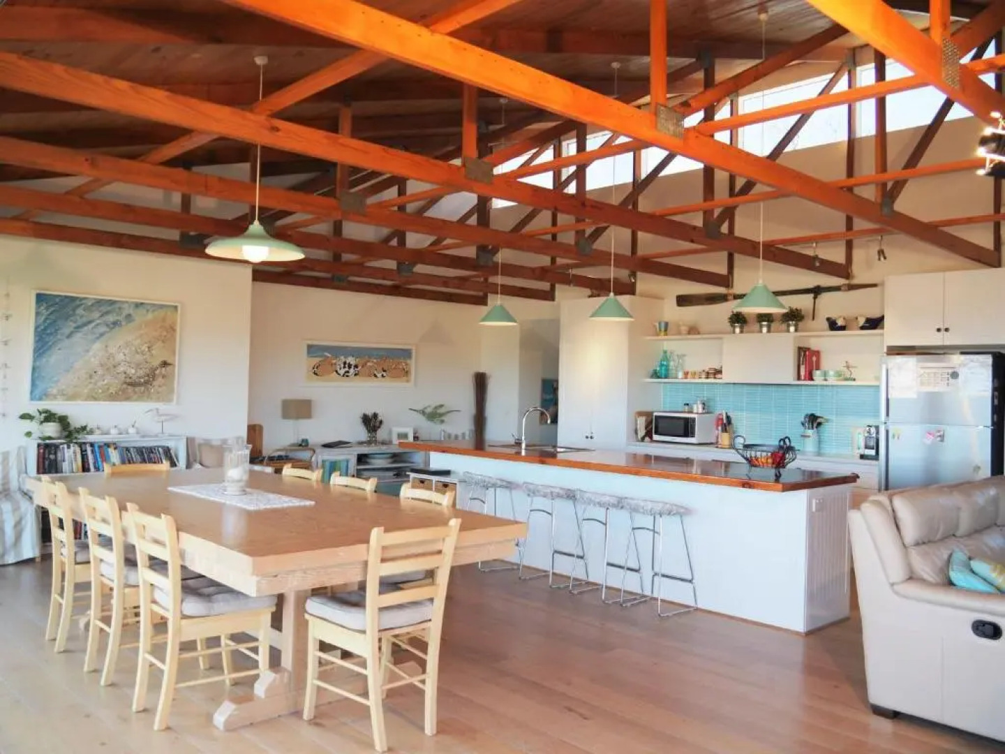 Stones Throw - 26 River View Drive