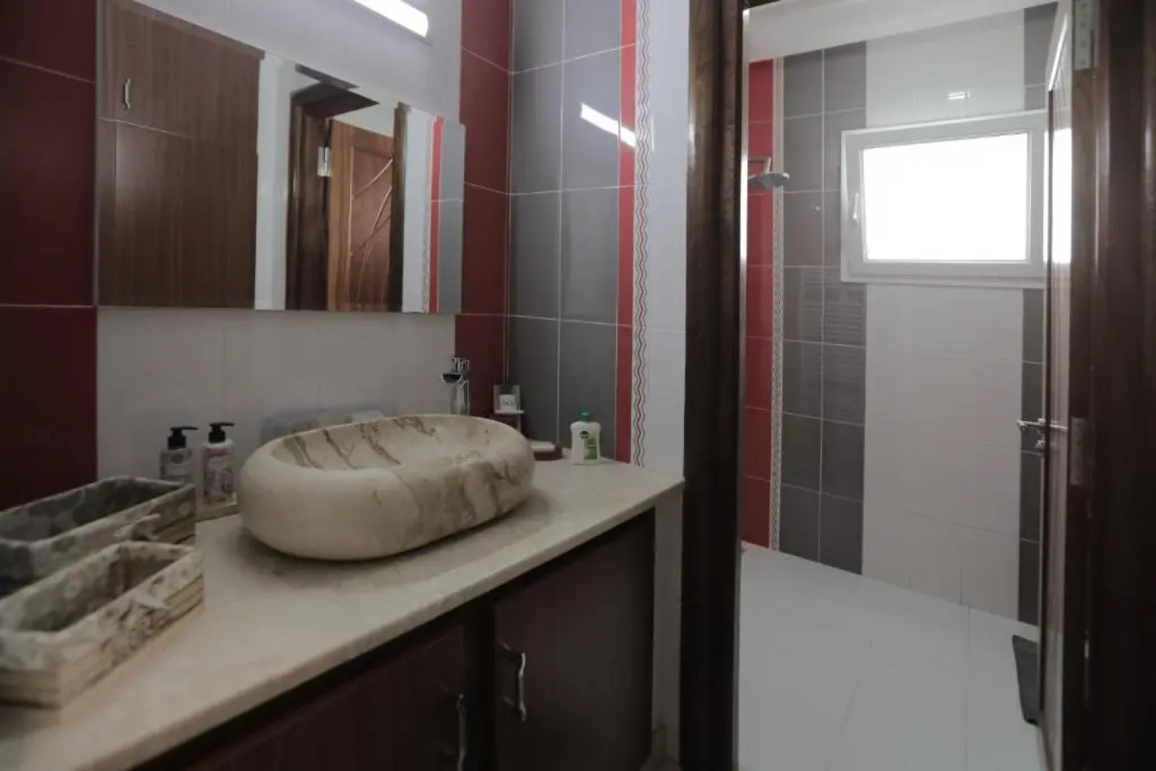 Magnifique Villa Avec Piscine, Pour Vos Vacances !