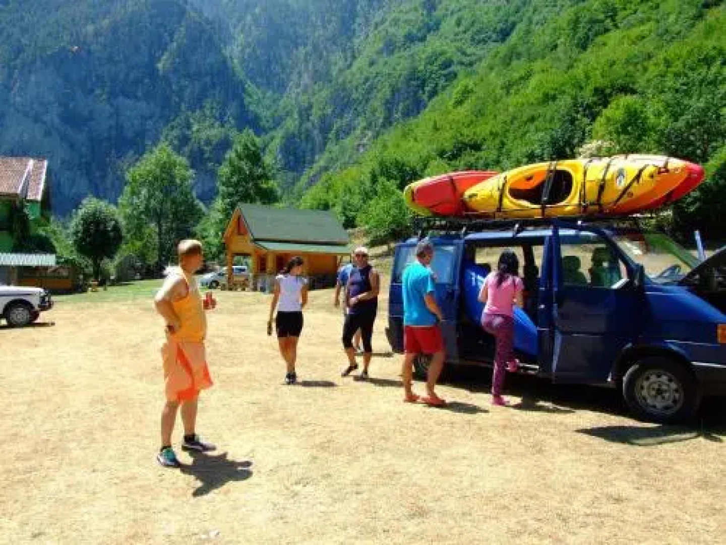 Eko Oaza-Tear of Europe