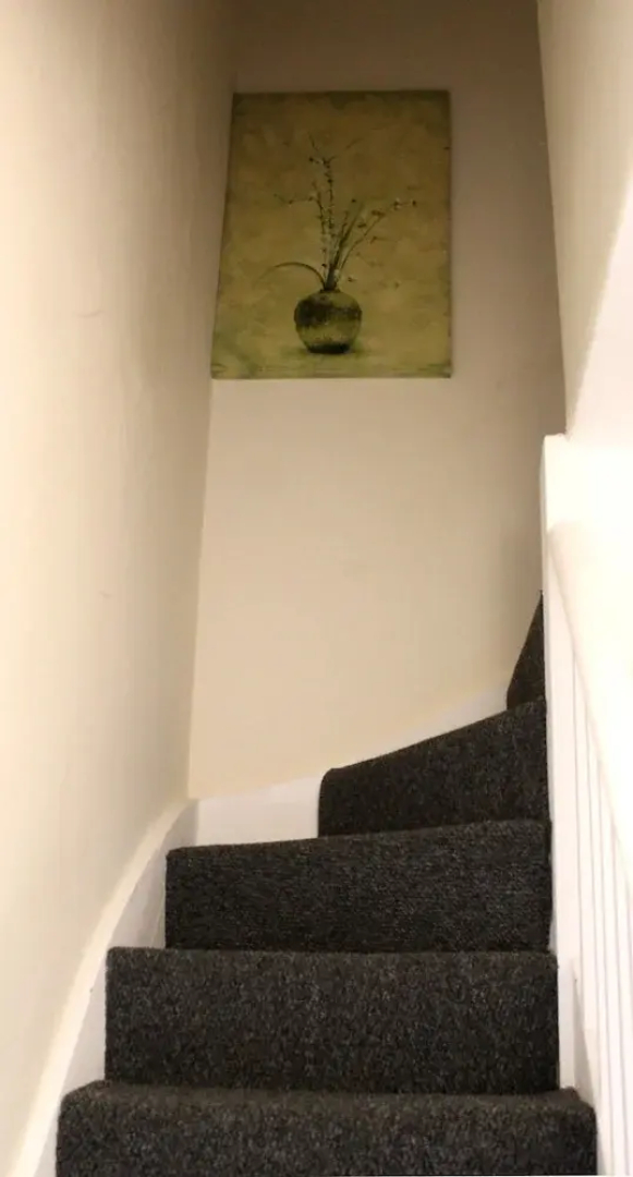 New 4 Bedroom Coventry House Sleeps 7