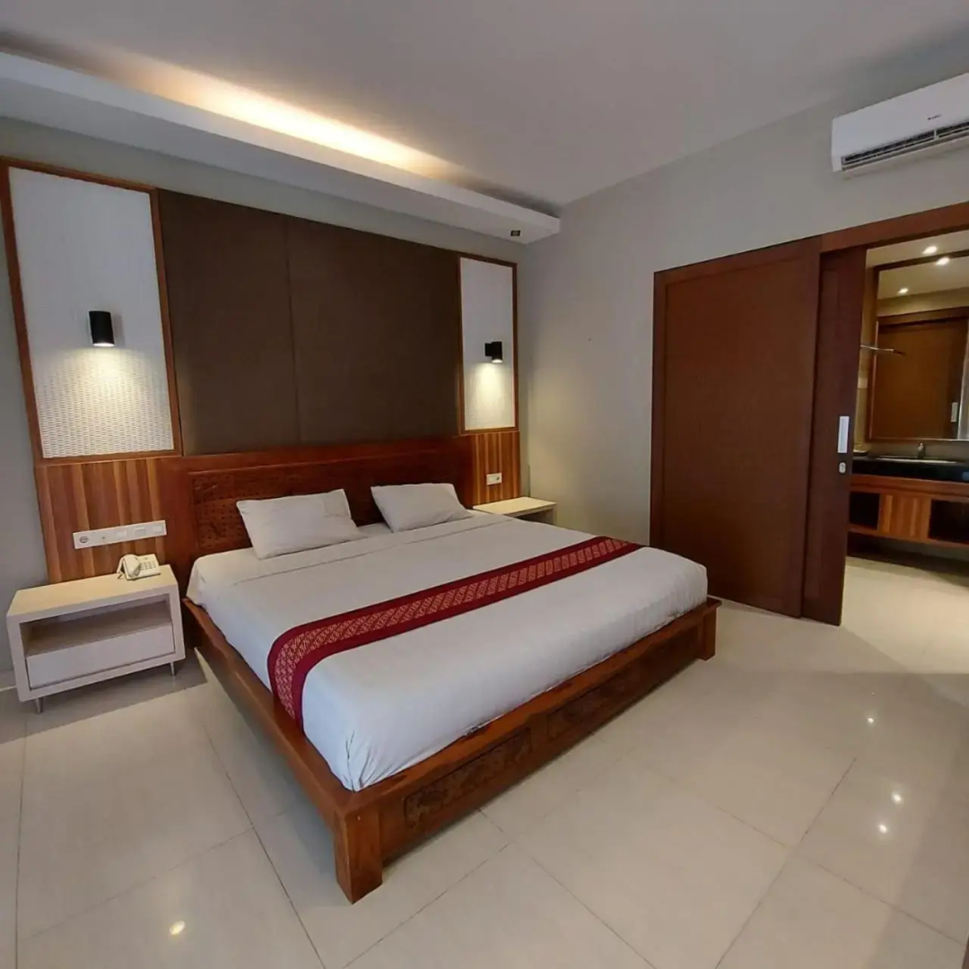 Queen of The South Resort